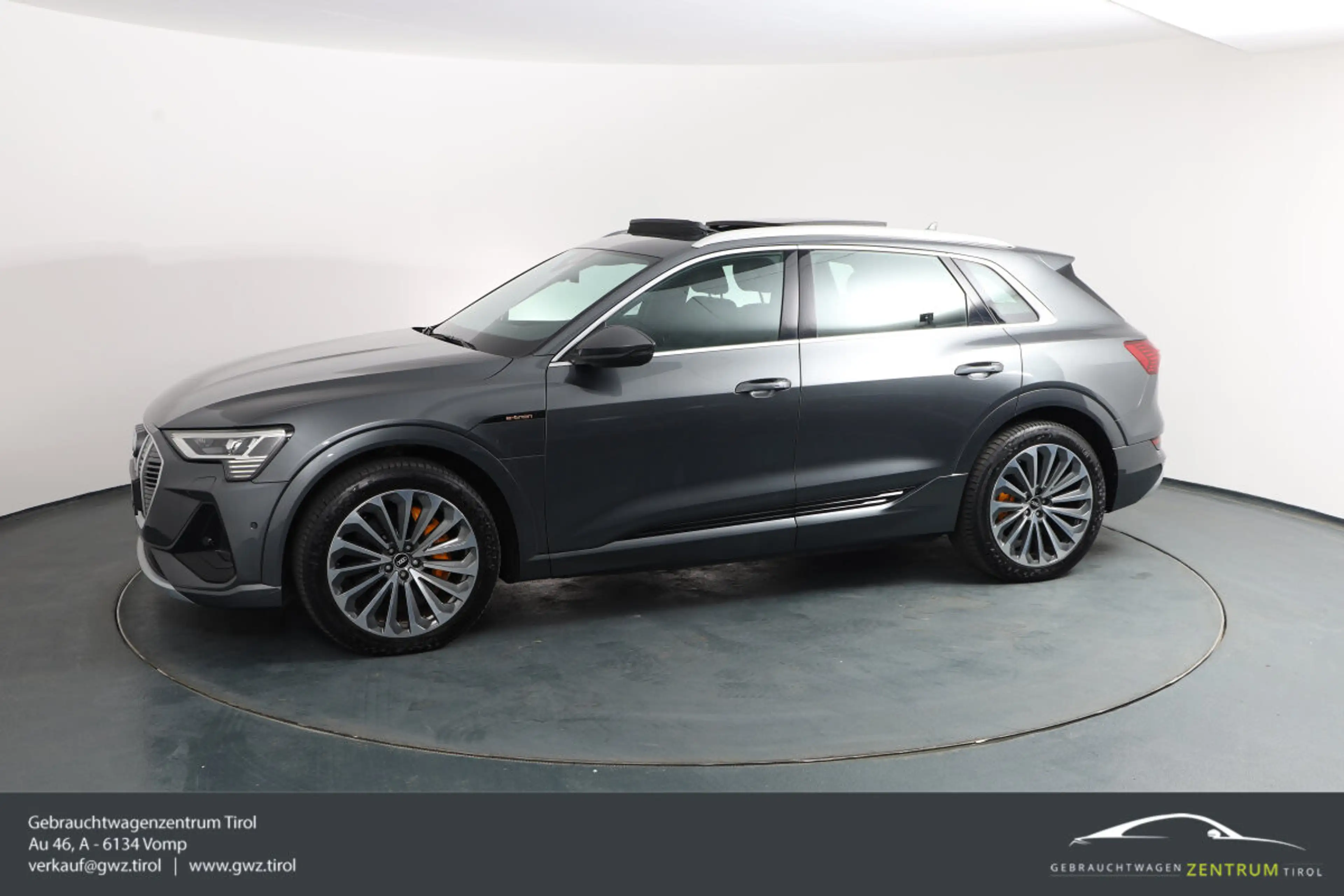 Audi e-tron 55 quattro 95kWh S-line Vollausstattung! — photo 12