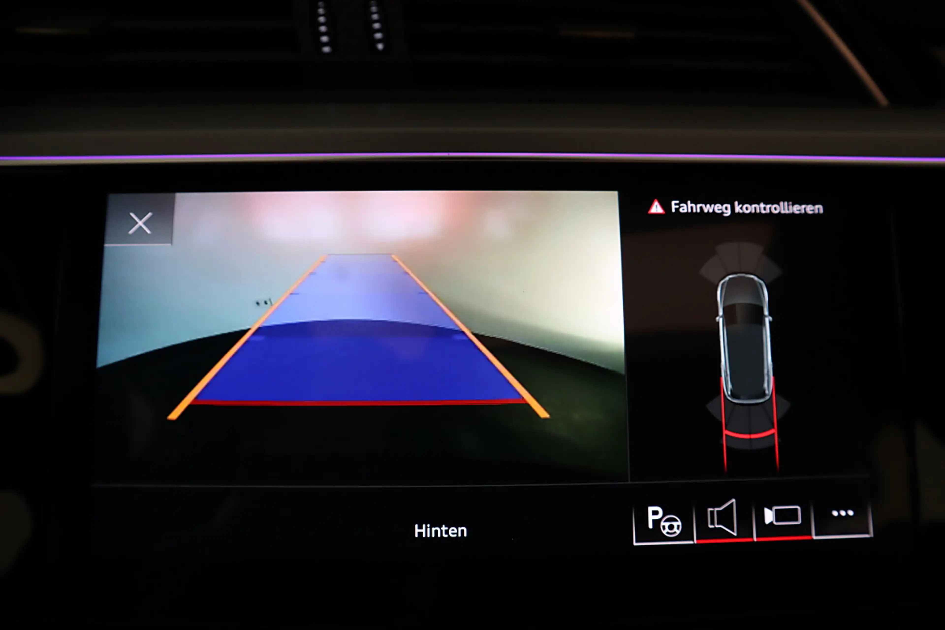 Audi e-tron 55 quattro 95kWh S-line Vollausstattung! — photo 49
