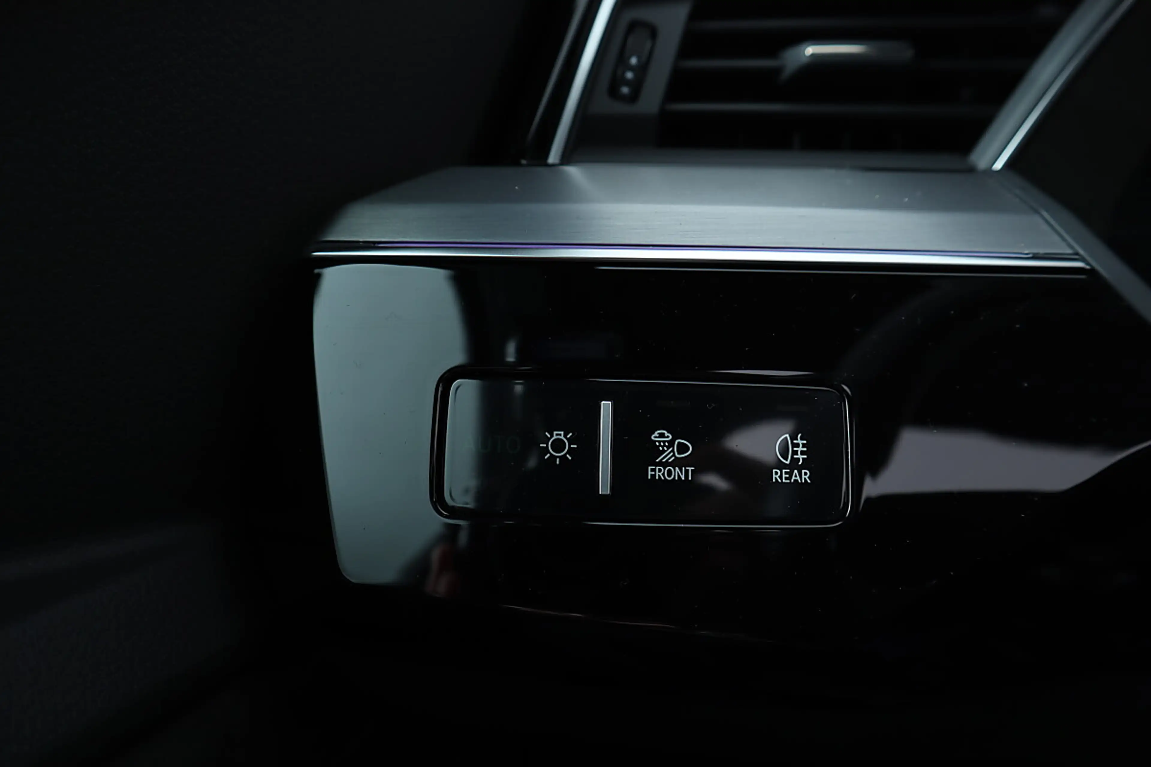 Audi e-tron 55 quattro 95kWh S-line Vollausstattung! — photo 28