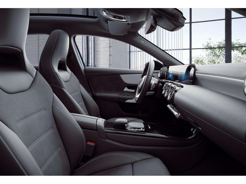 Mercedes-Benz A 220