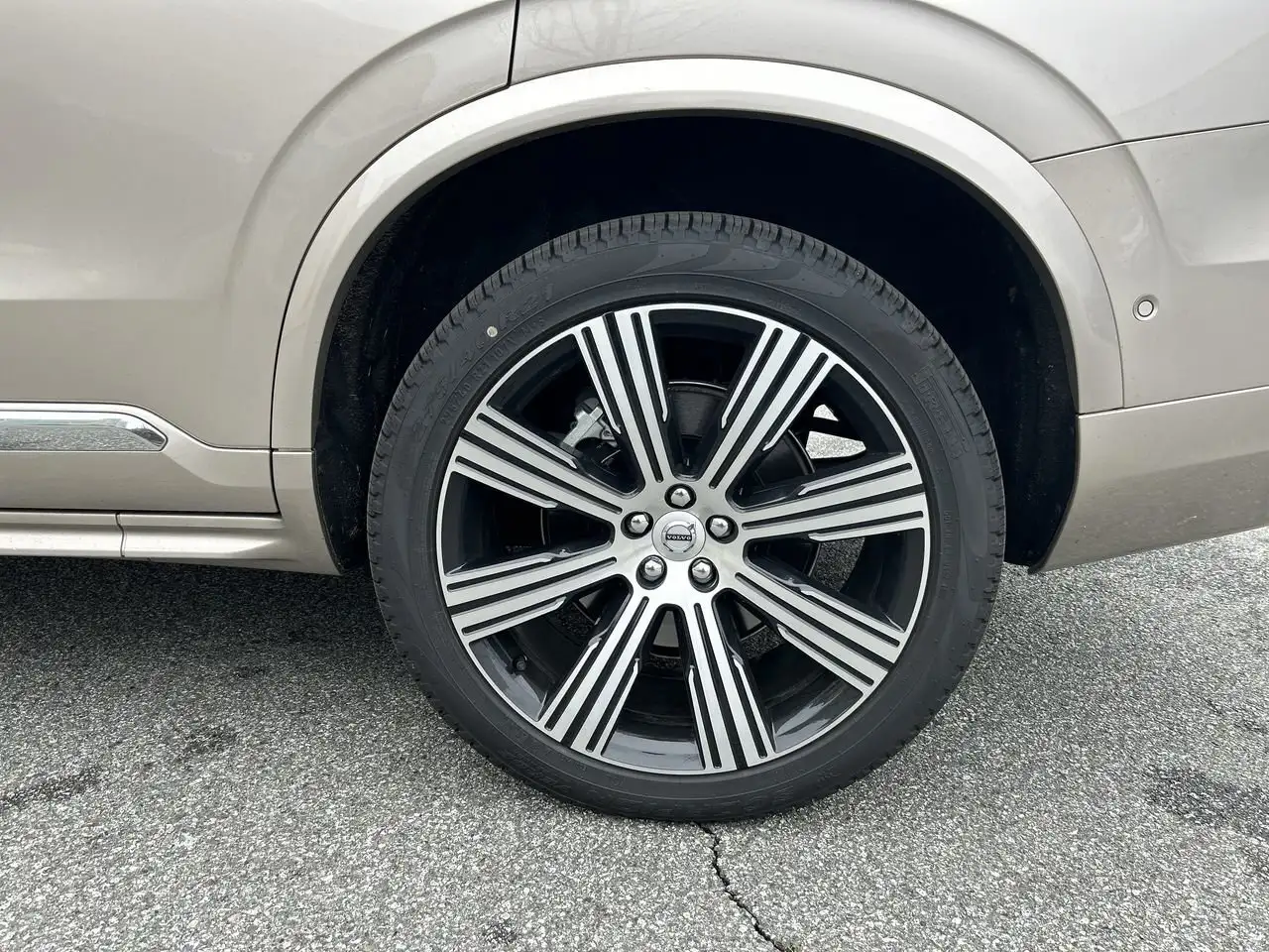 Volvo XC90 снимка Volvo XC90