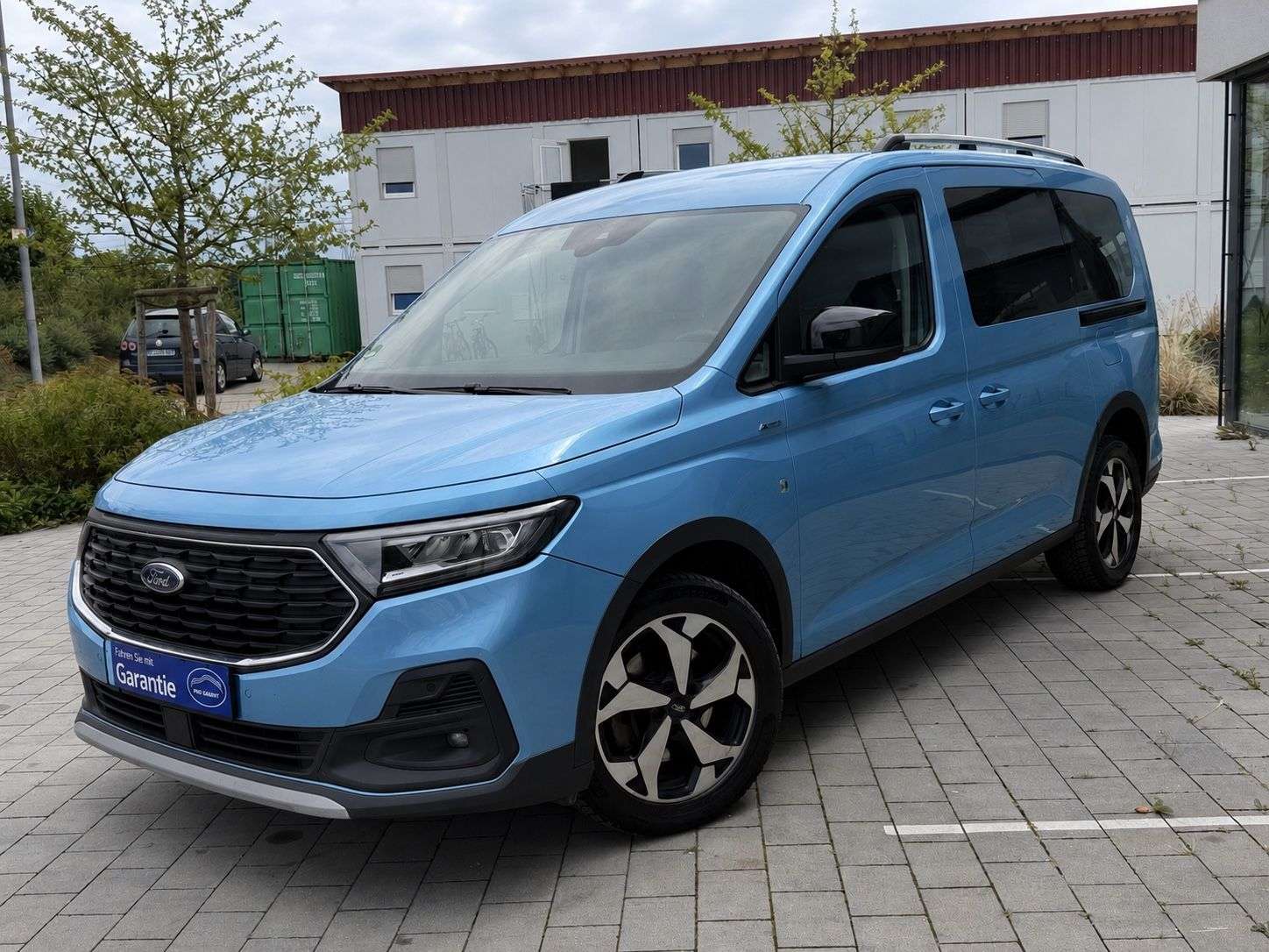 Ford Grand Tourneo