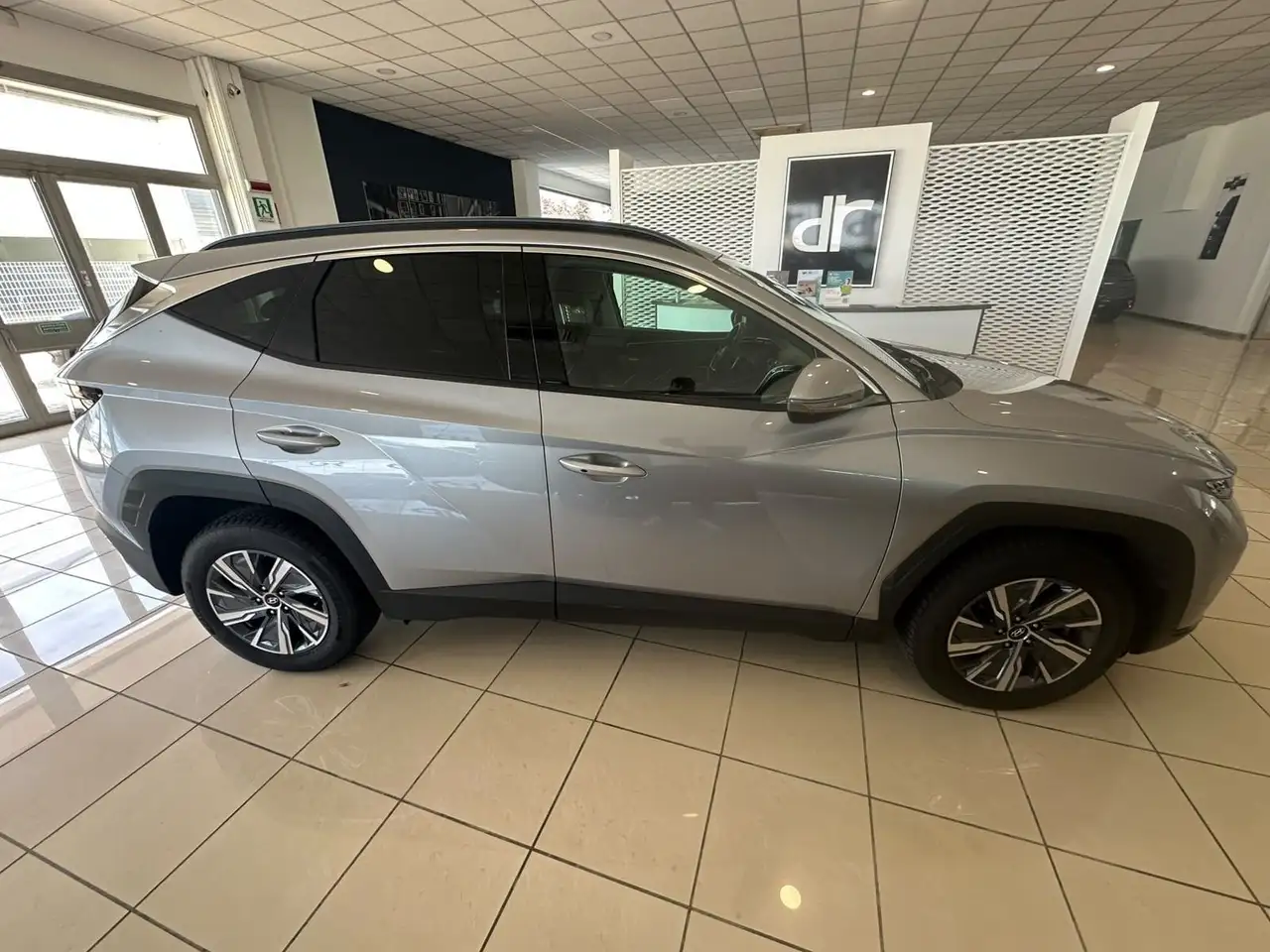 Hyundai TUCSON 1.6 HEV 4wd 230cv Exellence Auto, миниатюра 4