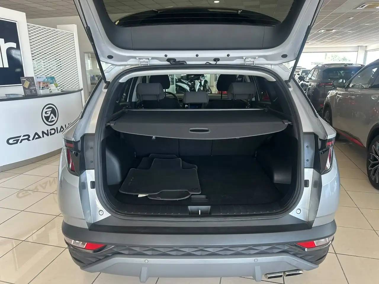 Hyundai TUCSON 1.6 HEV 4wd 230cv Exellence Auto, миниатюра 8