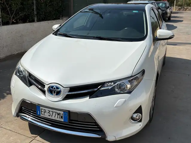 Toyota Auris 1.8 Lounge