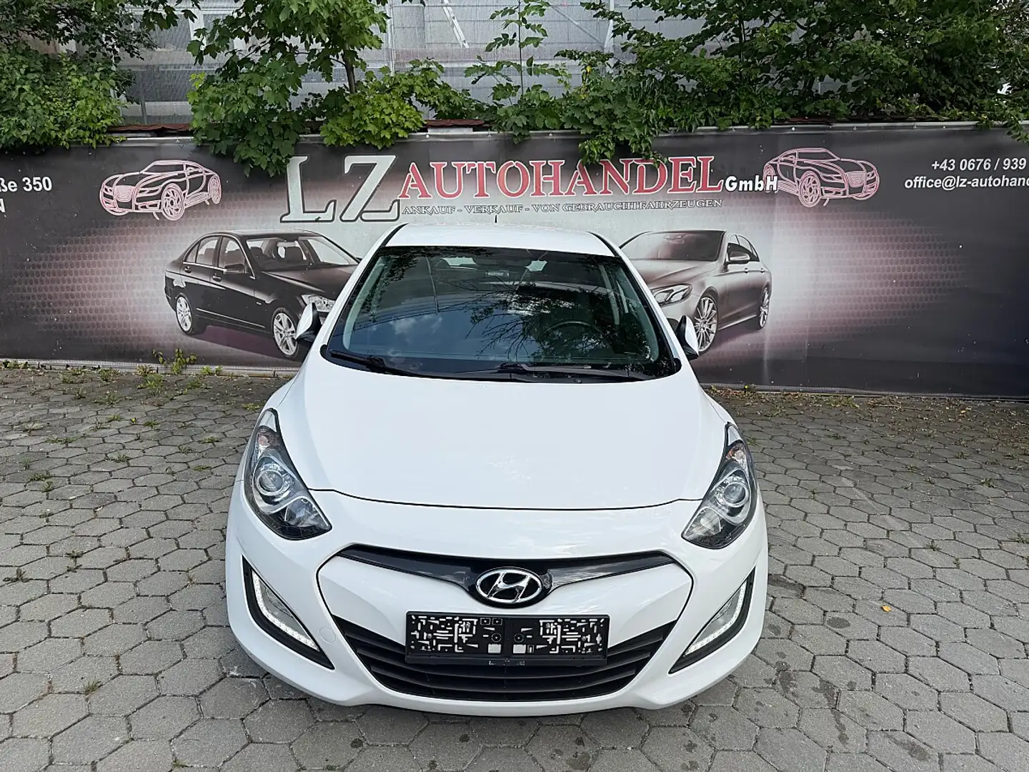 Hyundai i30 Europe plus Weiß - 2