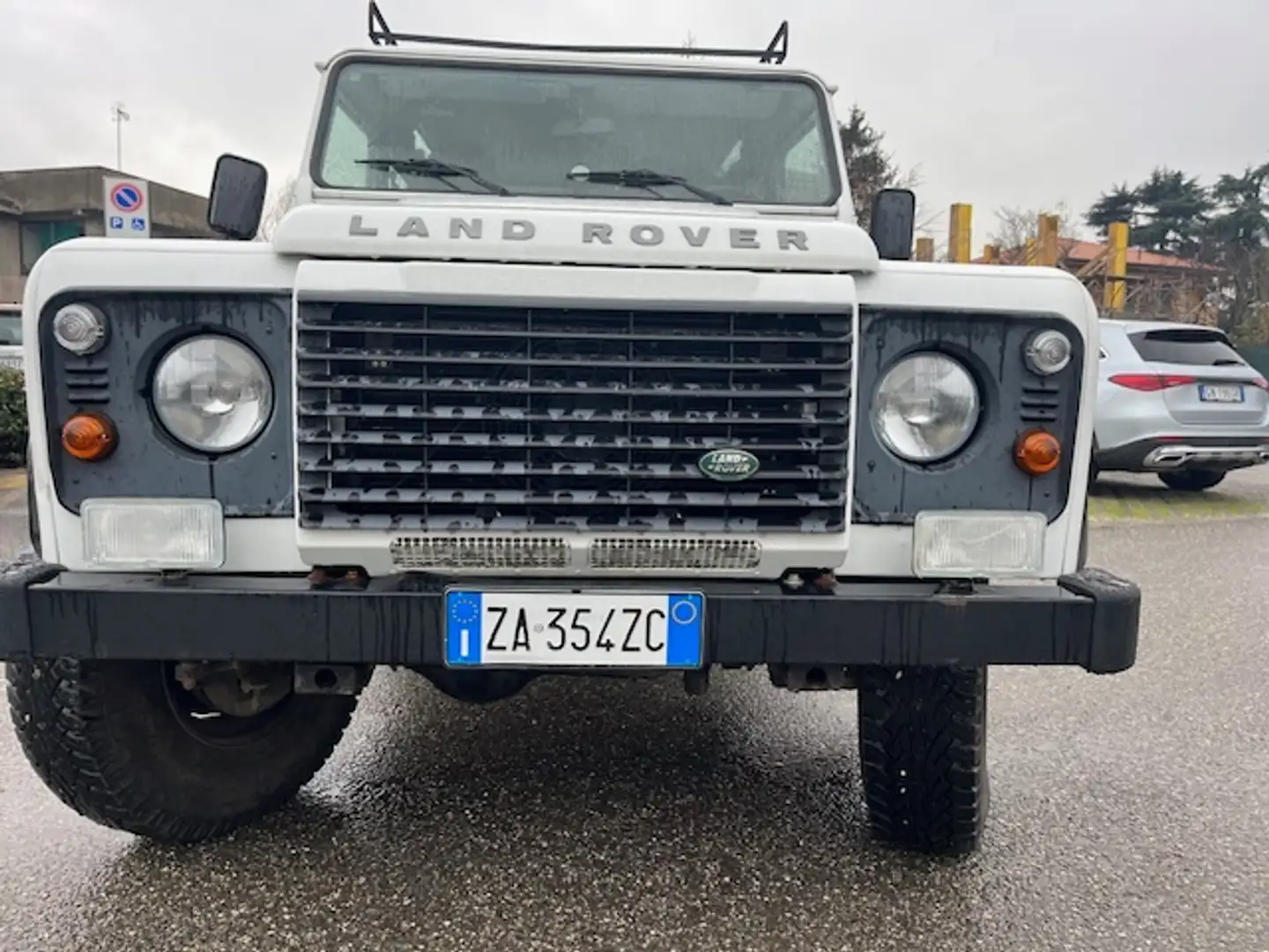 Land Rover Defender Defender 110 2.2 td LE SW Bianco - 2