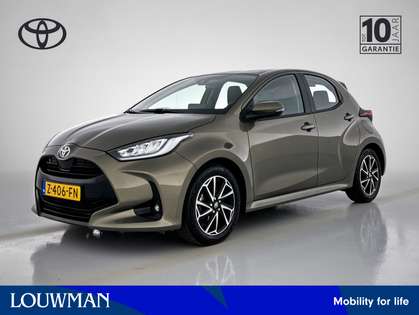 Toyota Yaris 1.5 VVT-i Dynamic 850kg trekgewicht | Apple Carpla