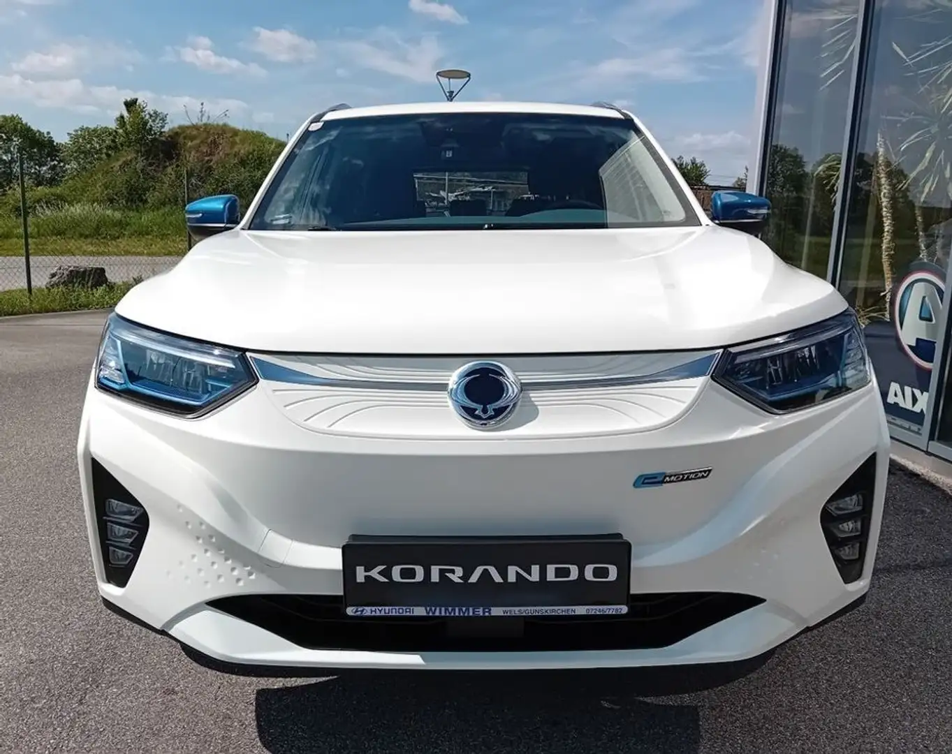 KGM Sonstige e-Motion 61,5 kWh Weiß - 2