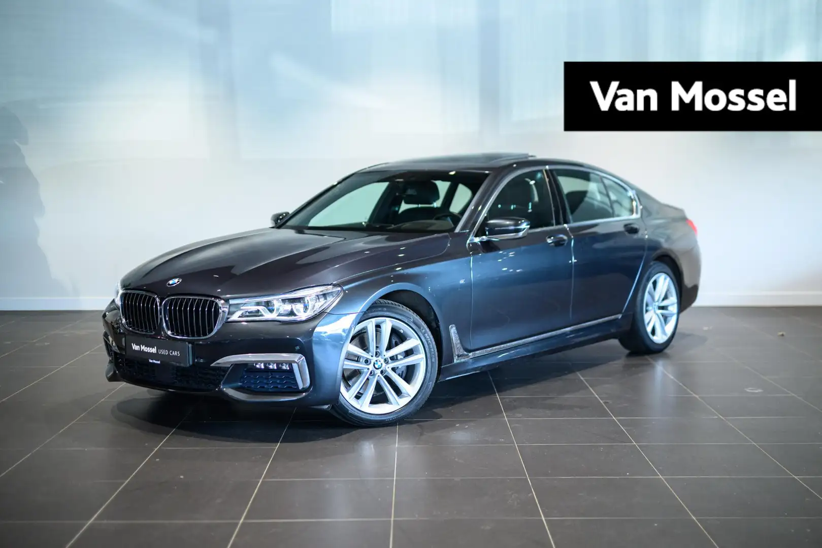 BMW 730 7-serie 730d M-Pakket | Pano | Harman Kardon | HUD Grau - 1