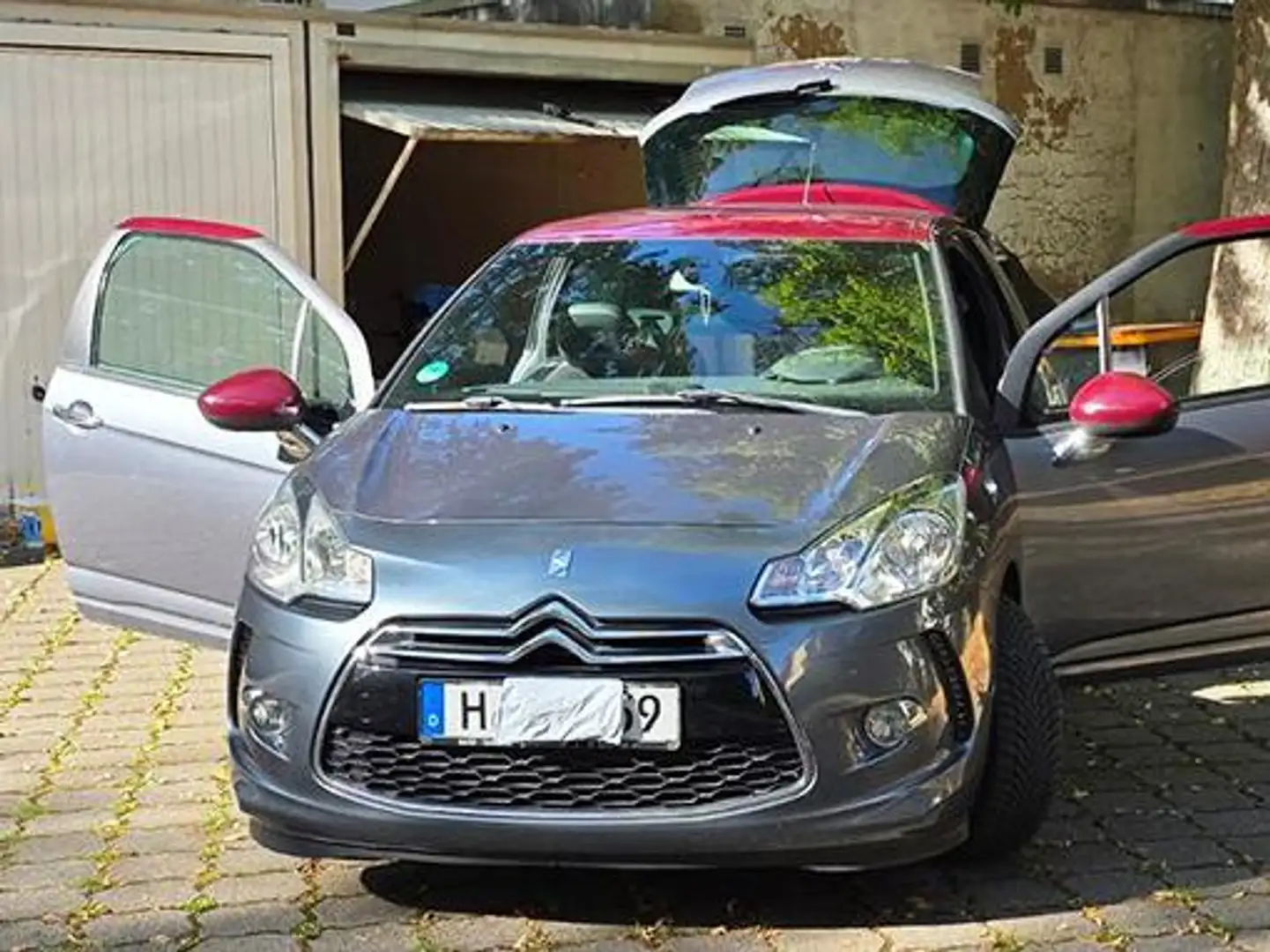 Citroen DS3 DS3 VTi 120 SoChic Silber - 1