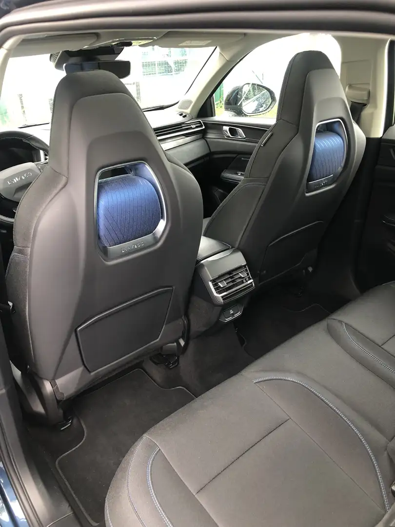 Lynk & Co 01 HEV - 2