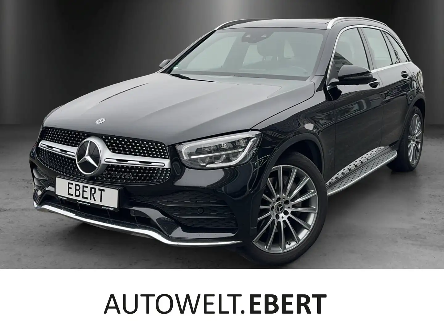 Mercedes-Benz GLC 300 GLC300d AMG Pano DISTRO Memo AHK digiTacho Burme Zwart - 1