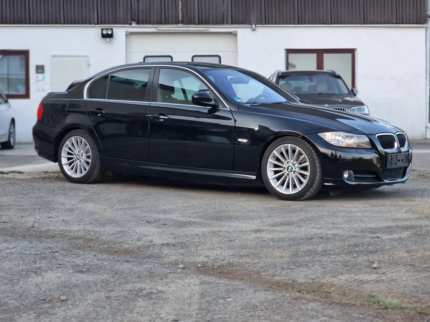 BMW 320 320i Negro - 2