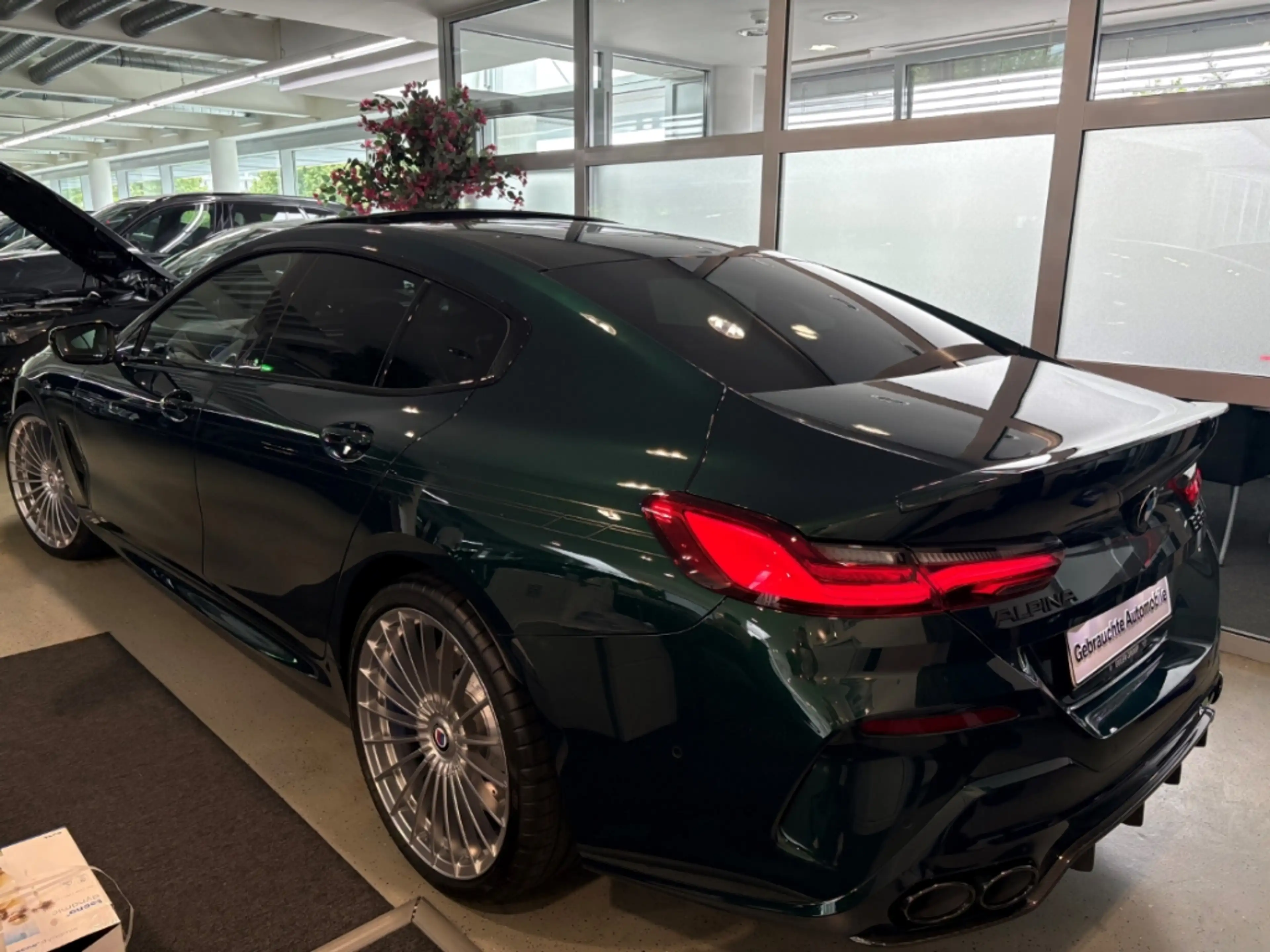 Alpina B8 GT Gran Coupe Leder Pano B&W Surround Soundsystem — photo 3
