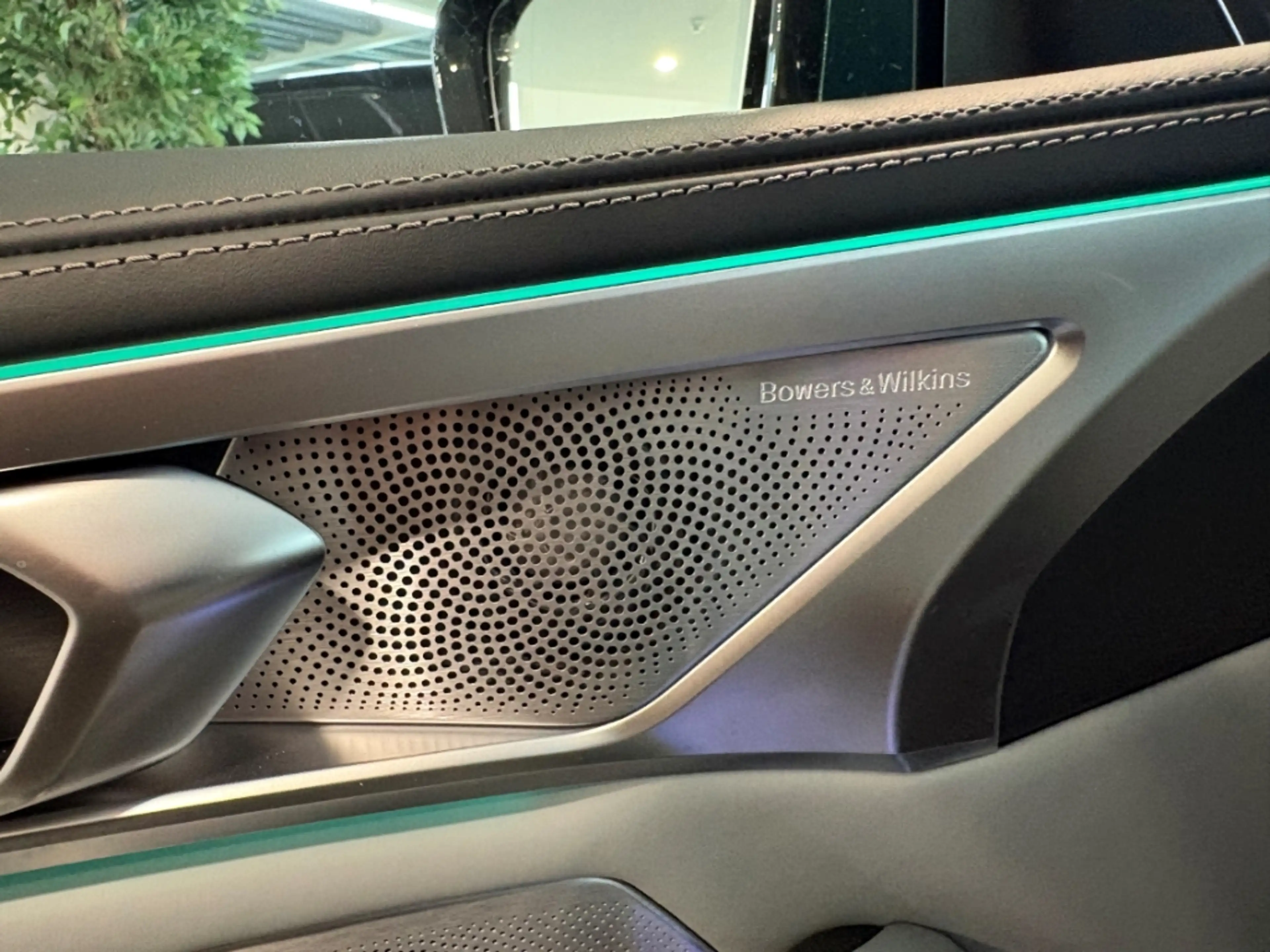 Alpina B8 GT Gran Coupe Leder Pano B&W Surround Soundsystem — photo 9