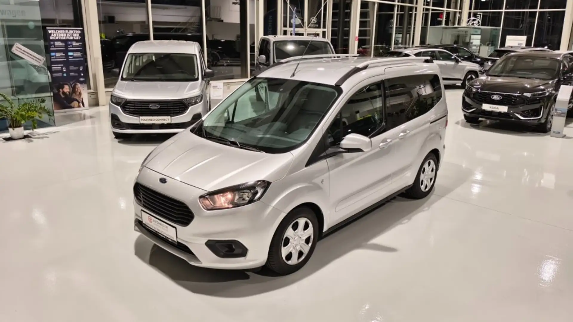 Ford Tourneo Courier Trend Silber - 2