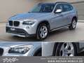 BMW X1 18d xDrive Autom. PDC Silber - thumbnail 2