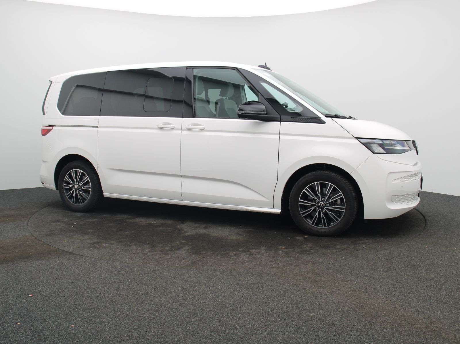 Volkswagen T7