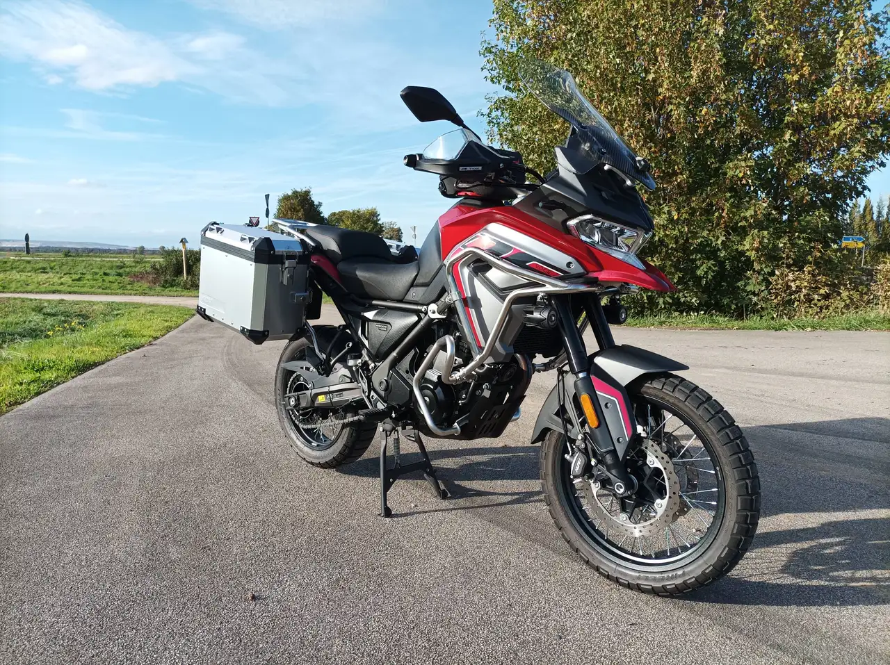 Voge 650DSX