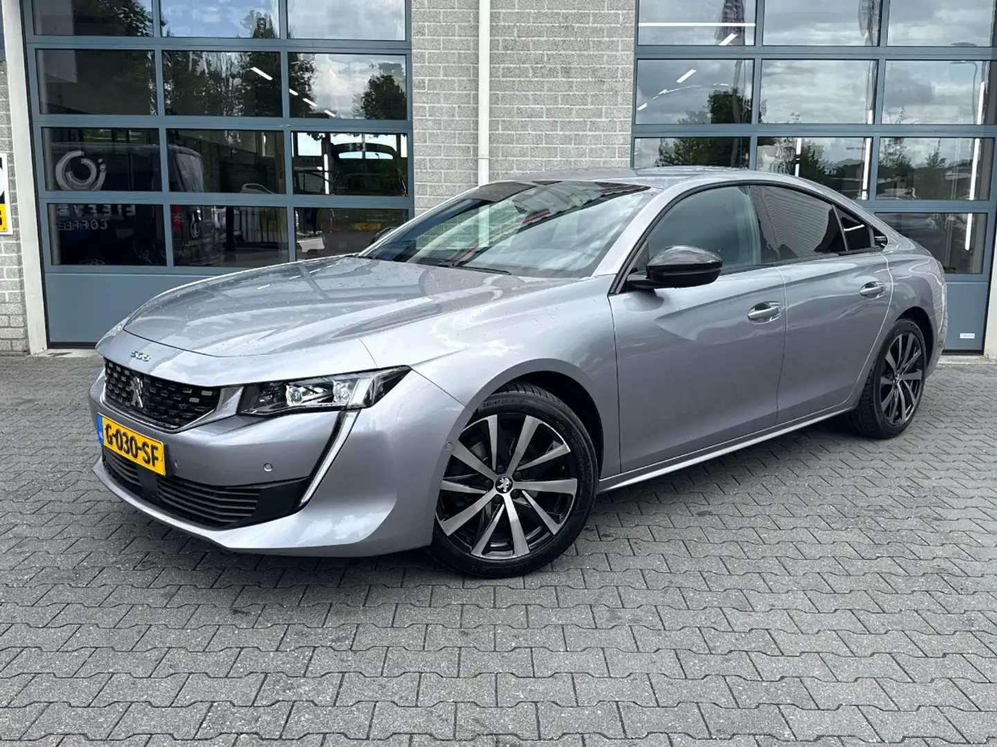 Peugeot 508 1.6 PureTech GT Line Gris - 1