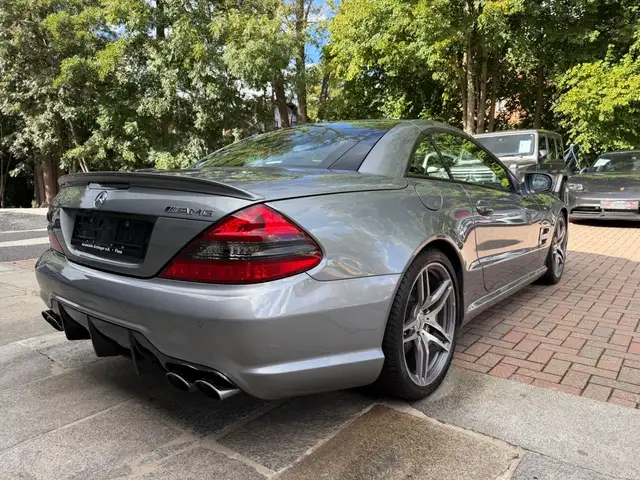 Mercedes-Benz SL view 7