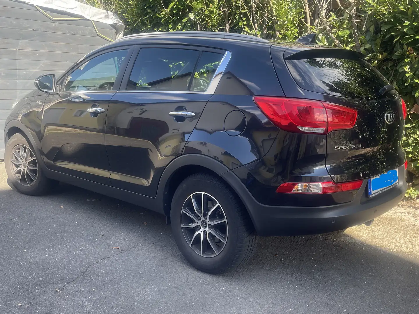 Kia Sportage 2.0 CRDi 184 AWD Aut. Platinum Edition Schwarz - 2