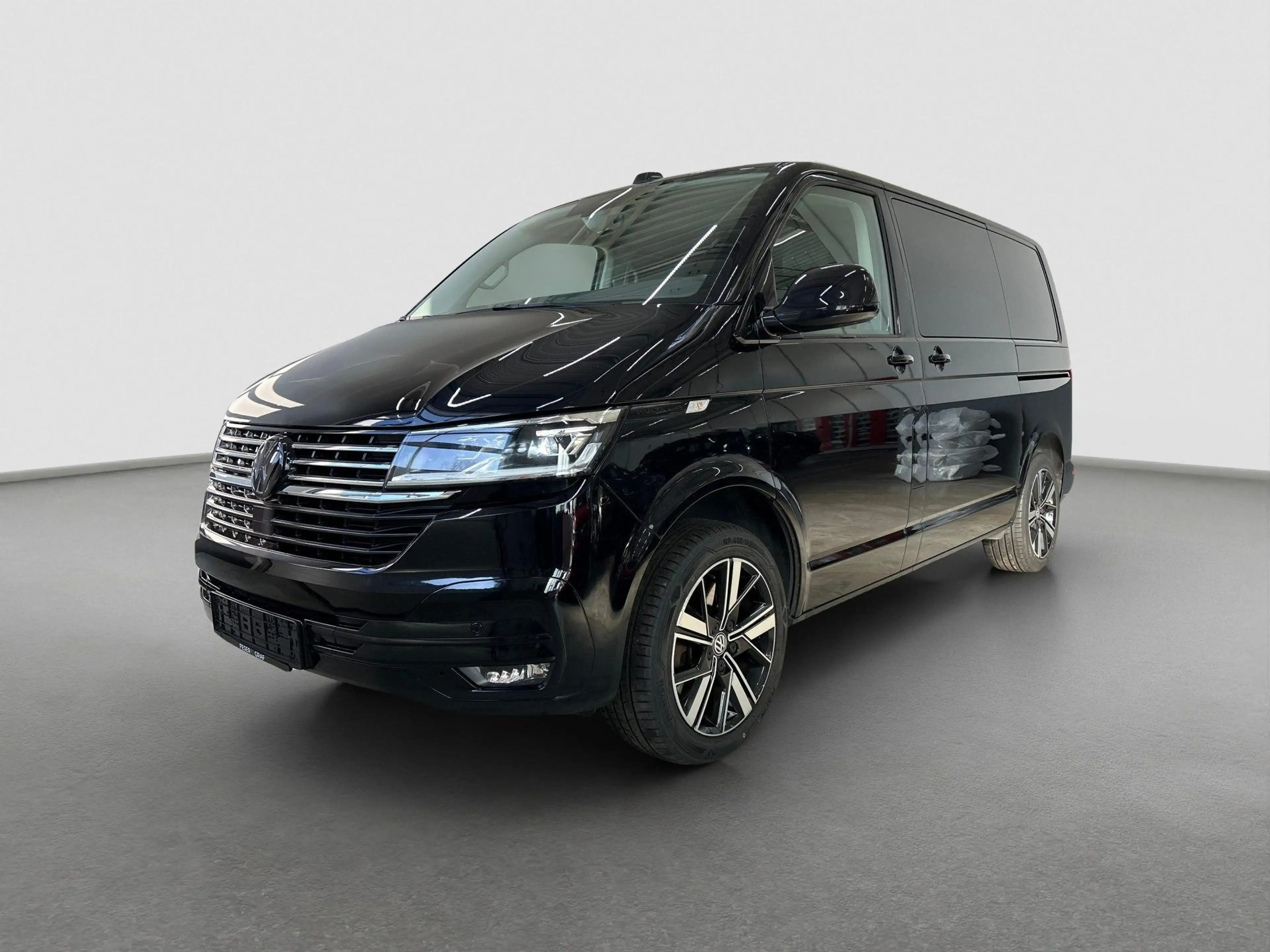 Volkswagen T6.1 Multivan 6.1 TDI Generation Six KR Standhzg AHK — photo 14