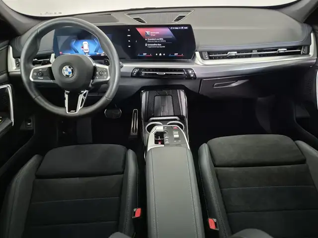 BMW X1 view 9
