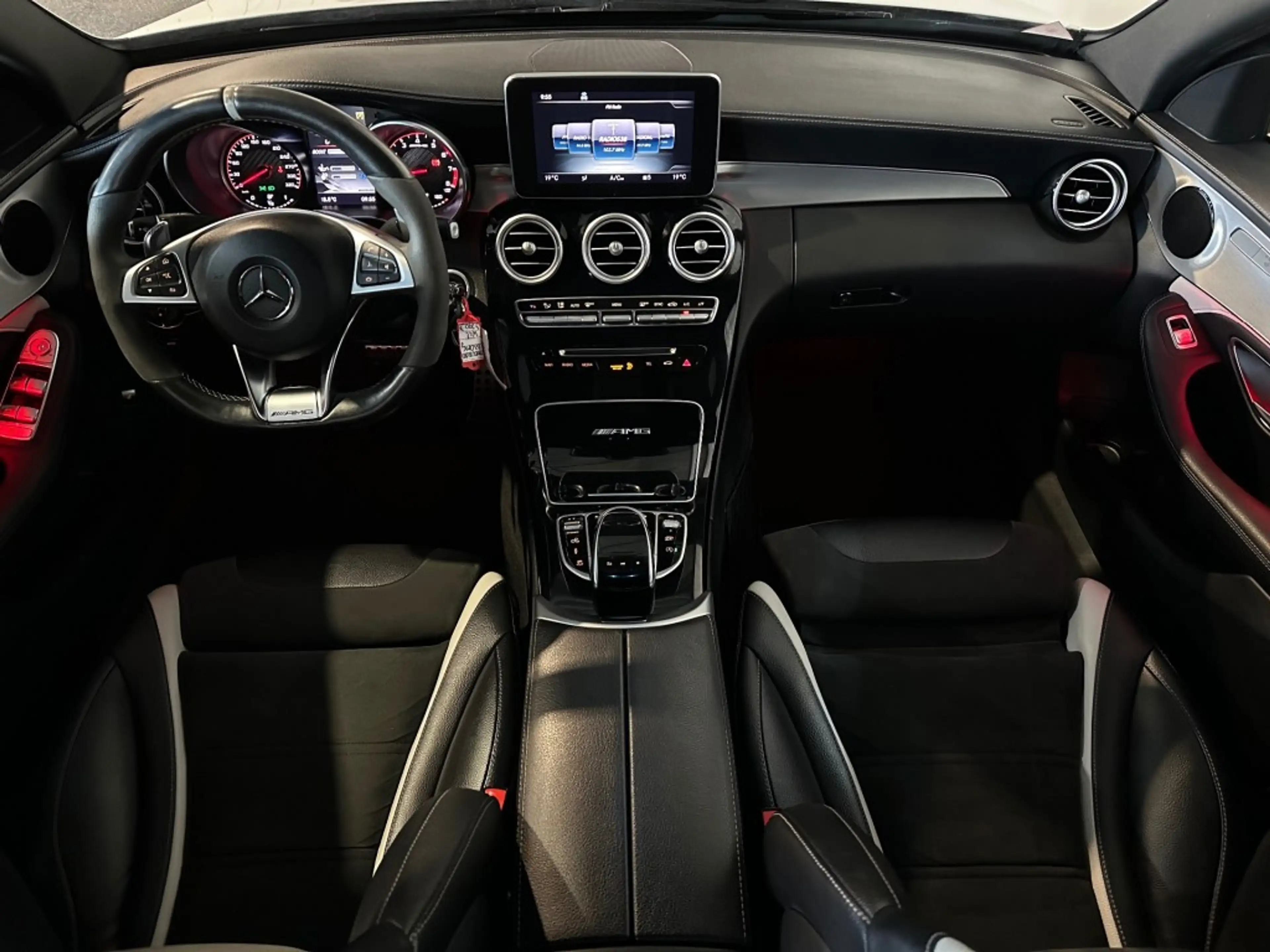 Mercedes-Benz C 63 AMG AMG 63 S l 510PK l SFEERVERL l STOELVERW l ACC l — photo 12