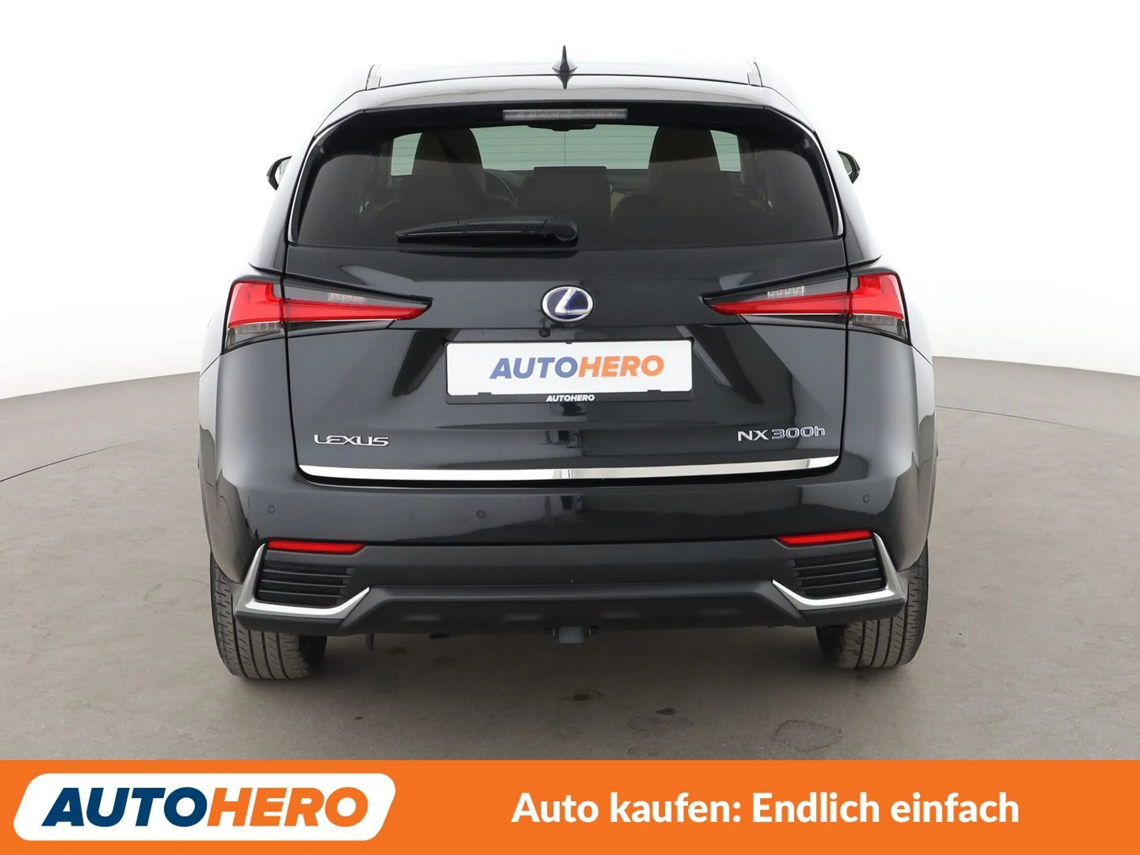 Lexus NX 300h NX 300h E-Four Luxury Line Aut.*NAVI*HEAD-UP*LED* — photo 5