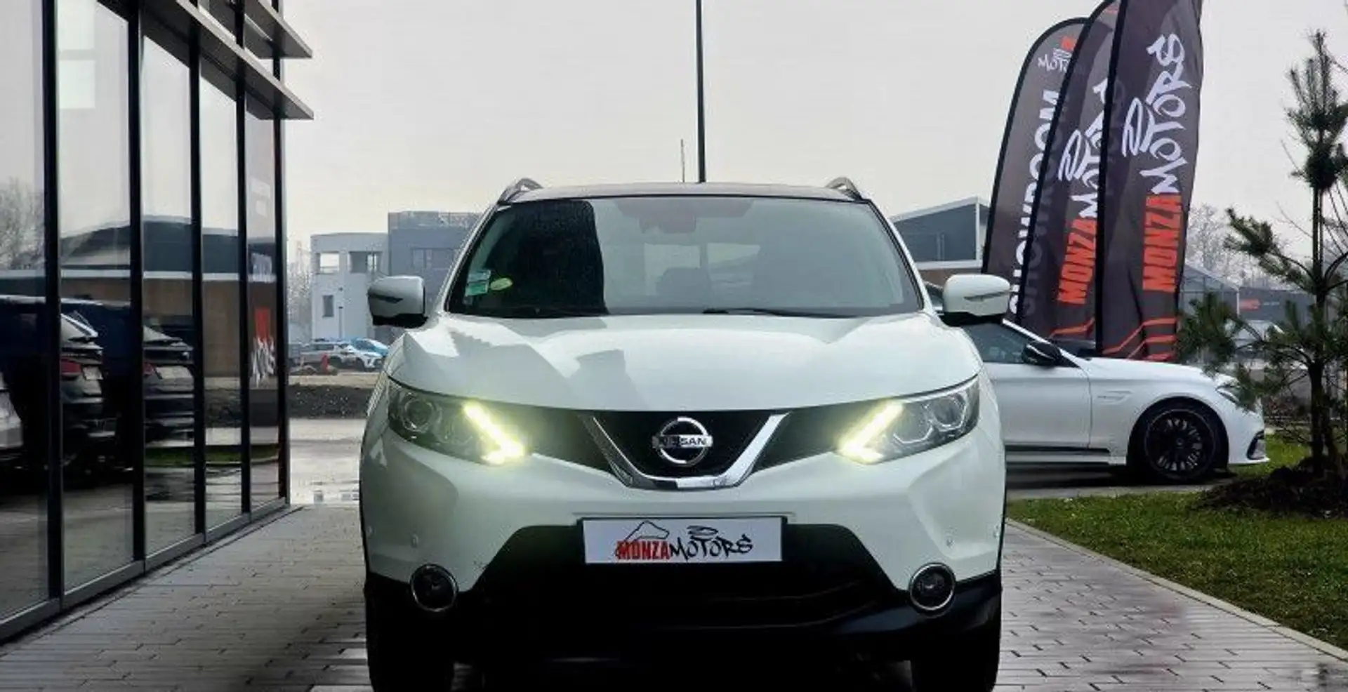 Nissan Qashqai 1.6 DCI 130CH TEKNA XTRONIC Blanc - 1