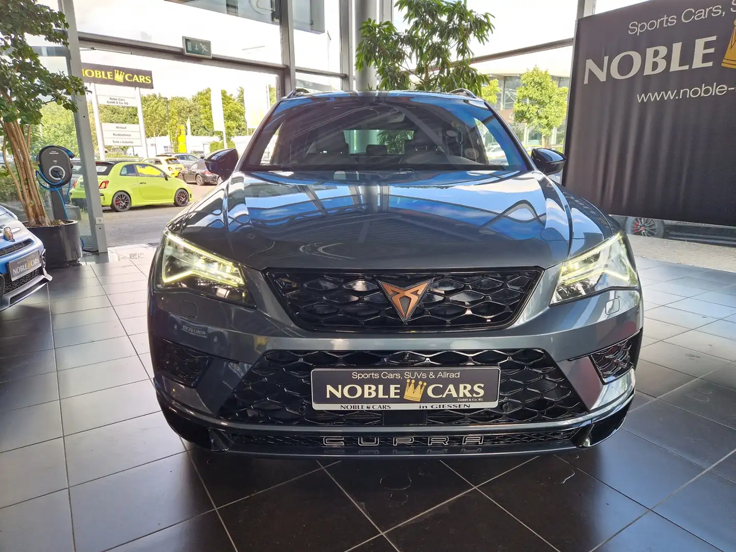 SEAT Ateca AHK 4Drive Allrad PANO LED NAVI ALU Grijs - 2