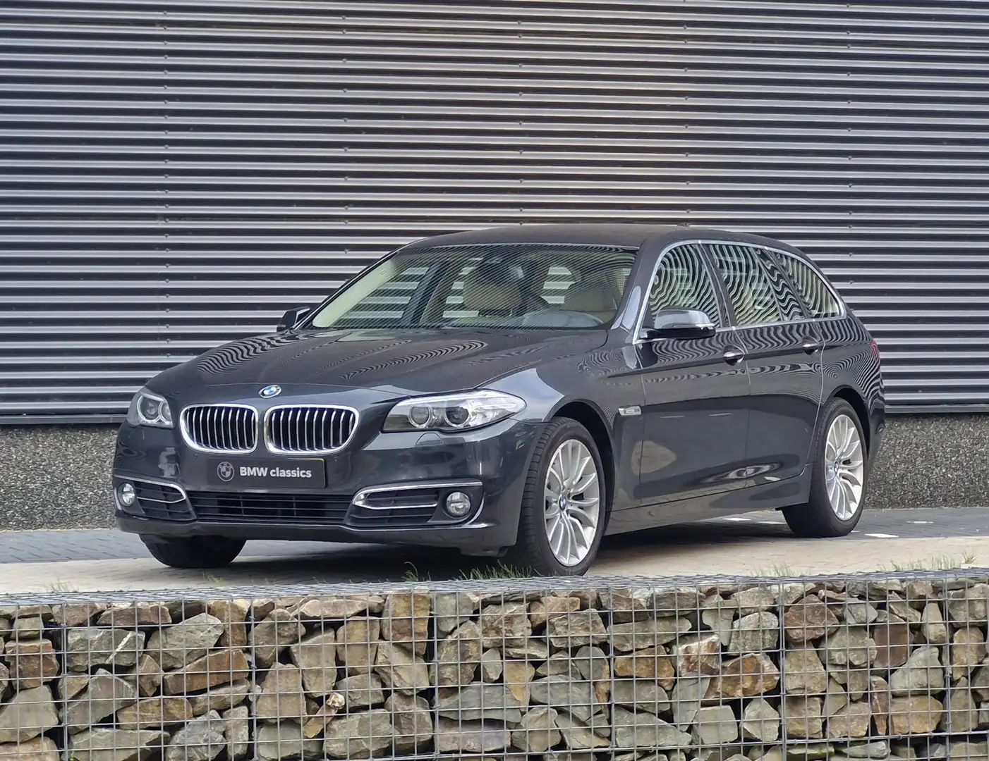 BMW 528 High Executive Grijs - 1