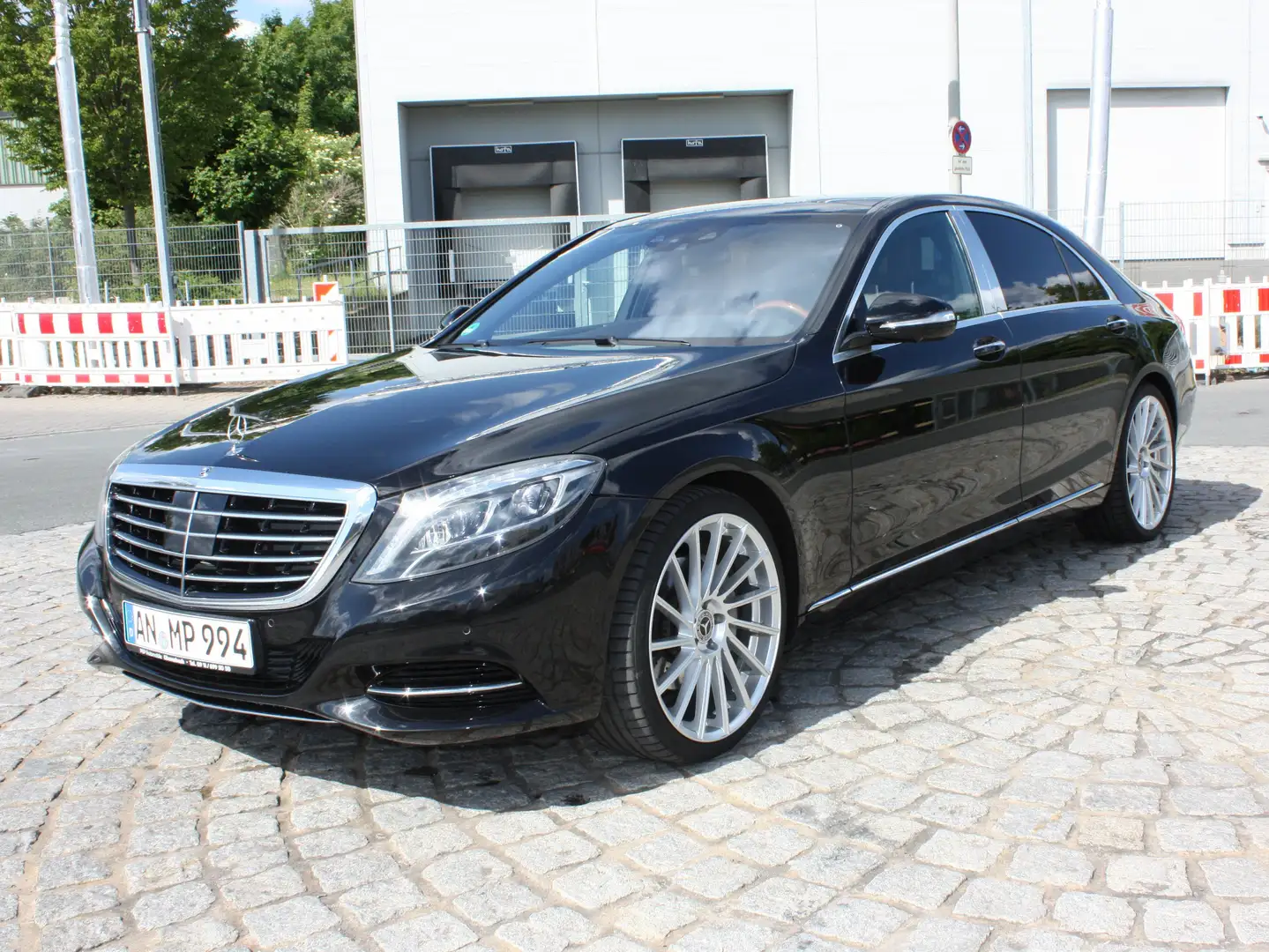 Mercedes-Benz S 350 S 350 d L 9G-TRONIC Чёрный - 2