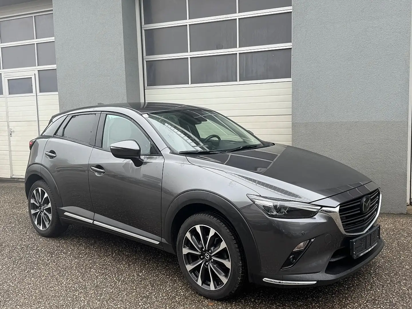 Mazda CX-3 G150 AWD Revolution Top "Leder Weiß" Aut. Grau - 2