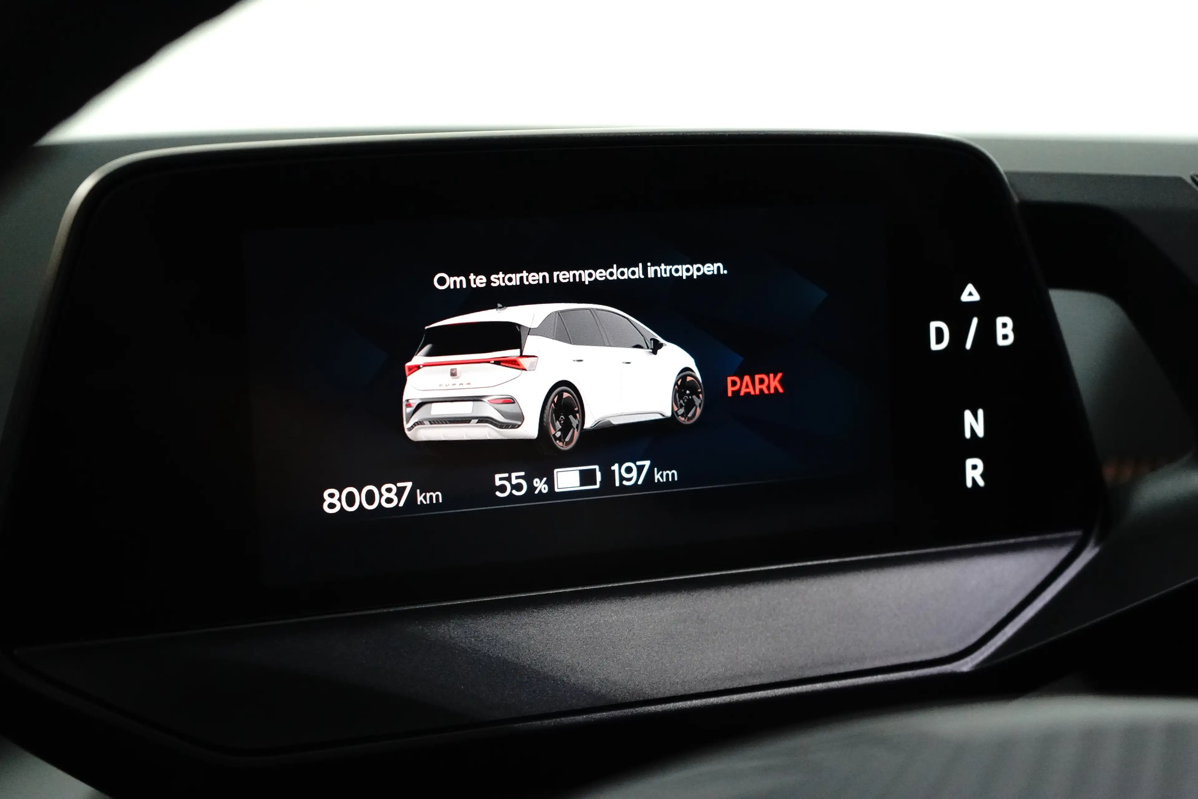 CUPRA Born Copper 62 kWh 204 pk | Achteruitrijcamera | Apple — photo 20