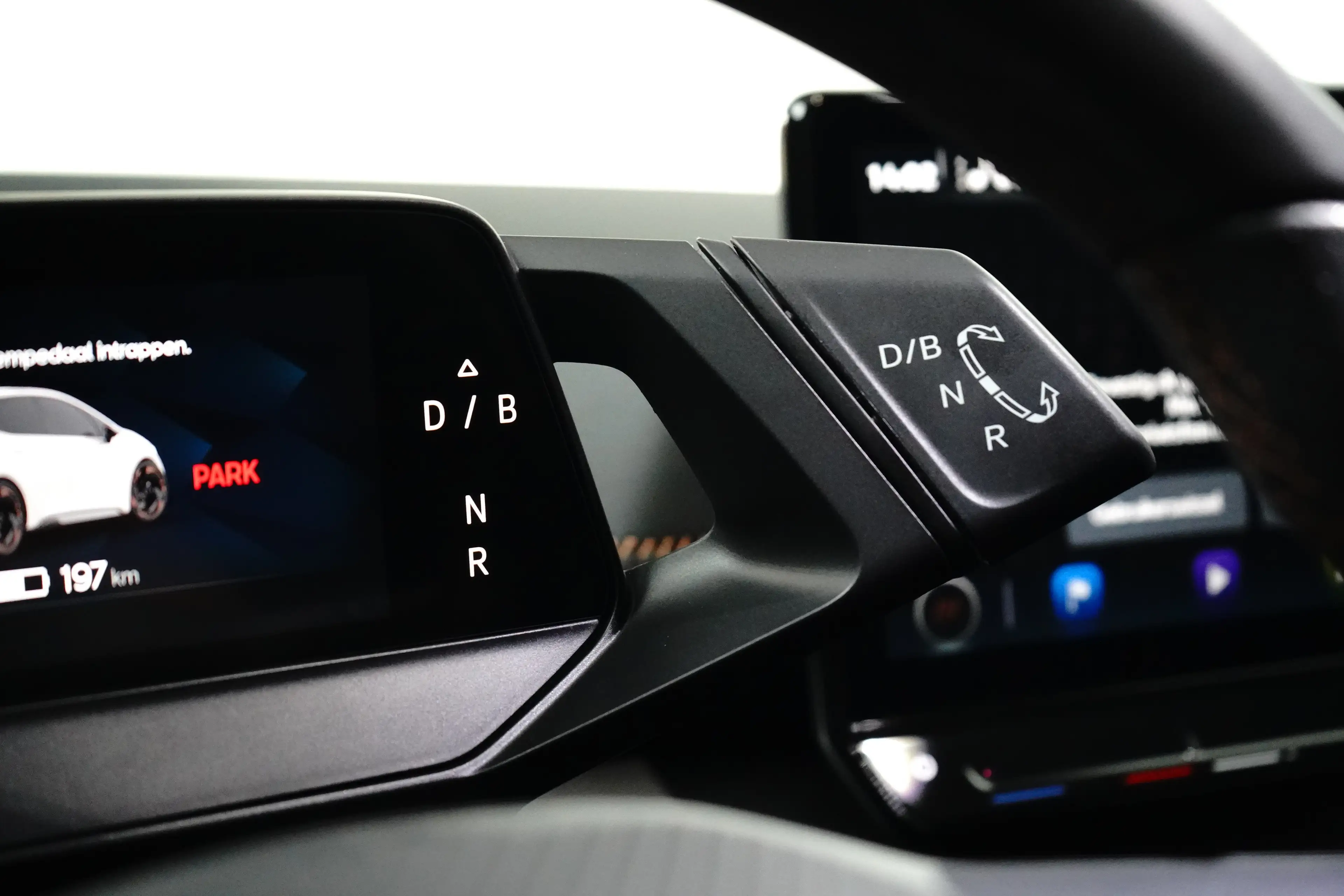 CUPRA Born Copper 62 kWh 204 pk | Achteruitrijcamera | Apple — photo 21
