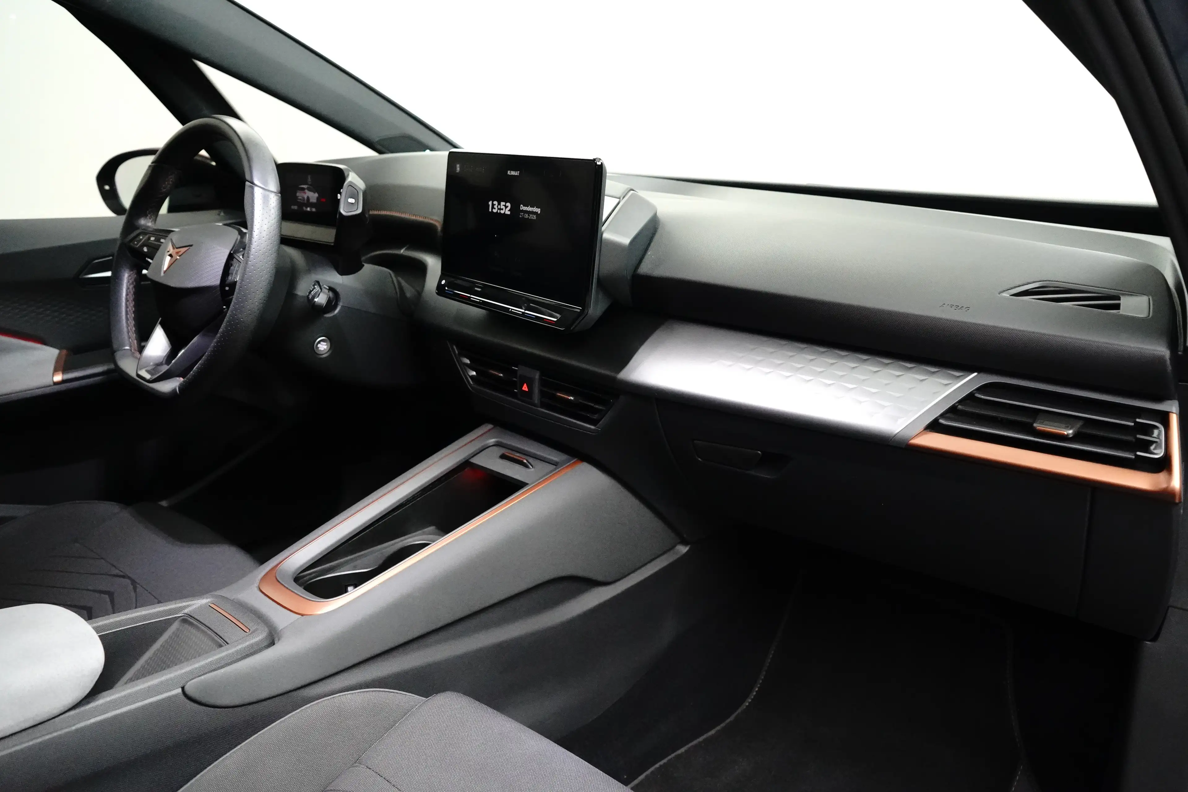 CUPRA Born Copper 62 kWh 204 pk | Achteruitrijcamera | Apple — photo 7