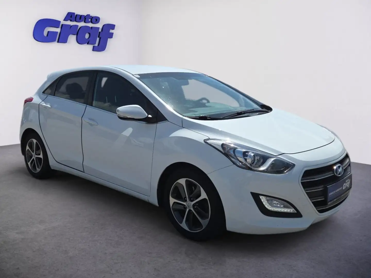 Hyundai i30 1,4 CVVT Start/Stopp Go Weiß - 2