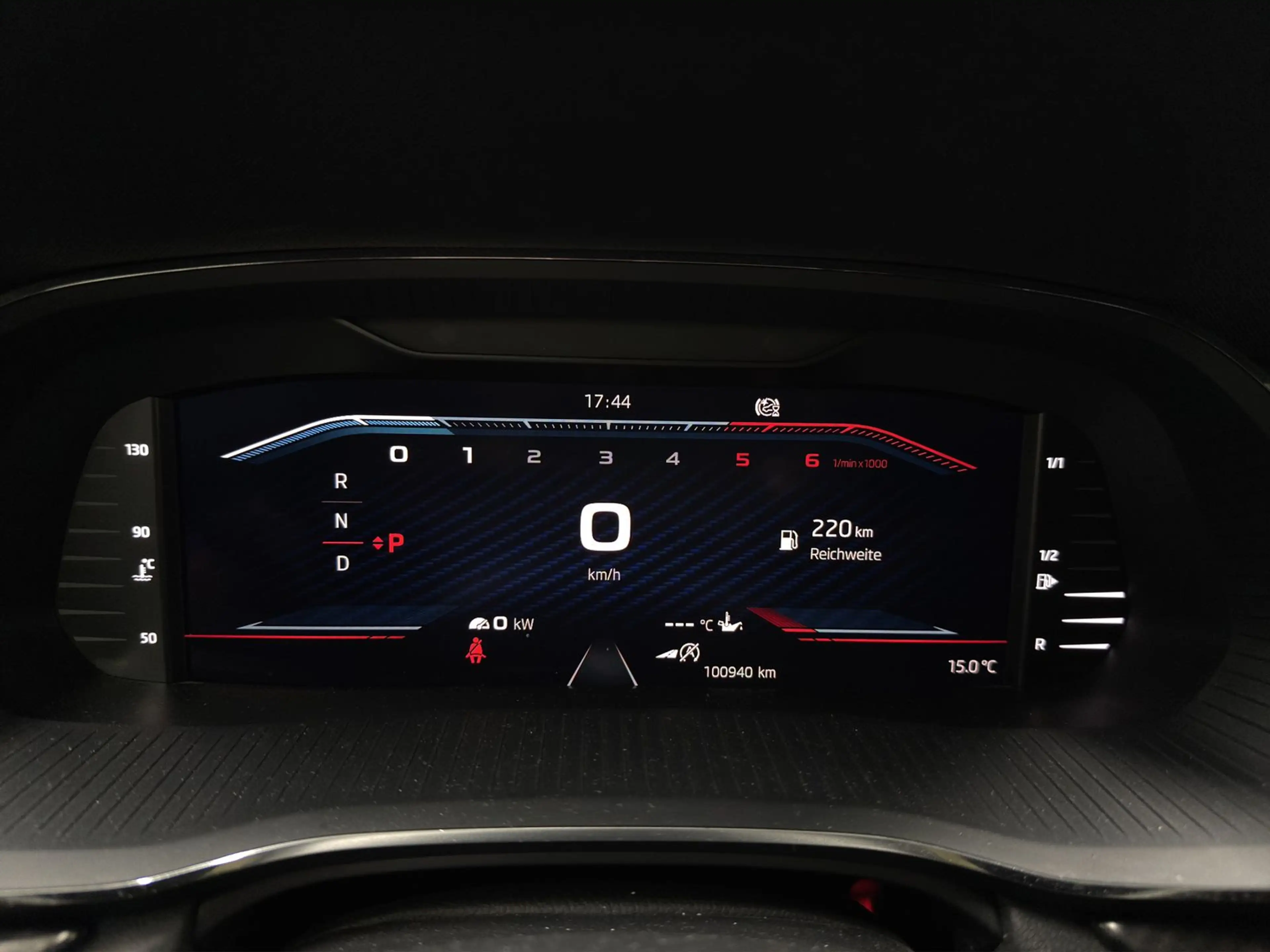 Skoda Octavia 2.0 TDI DSG RS HuD*NAVI*SHZ*DAB+ — photo 15