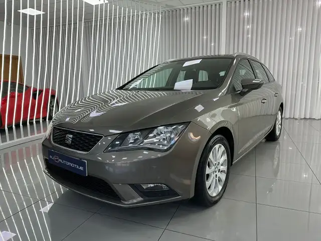 SEAT Leon ST 1.6TDI CR S&S Style 105