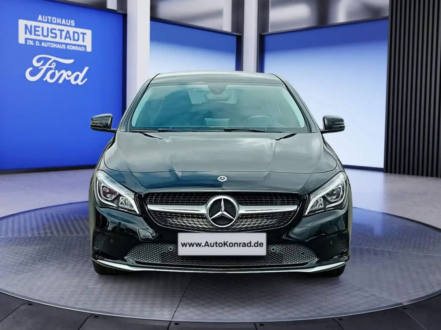 Mercedes-Benz CLA 200 Shooting Brake d Siyah - 2