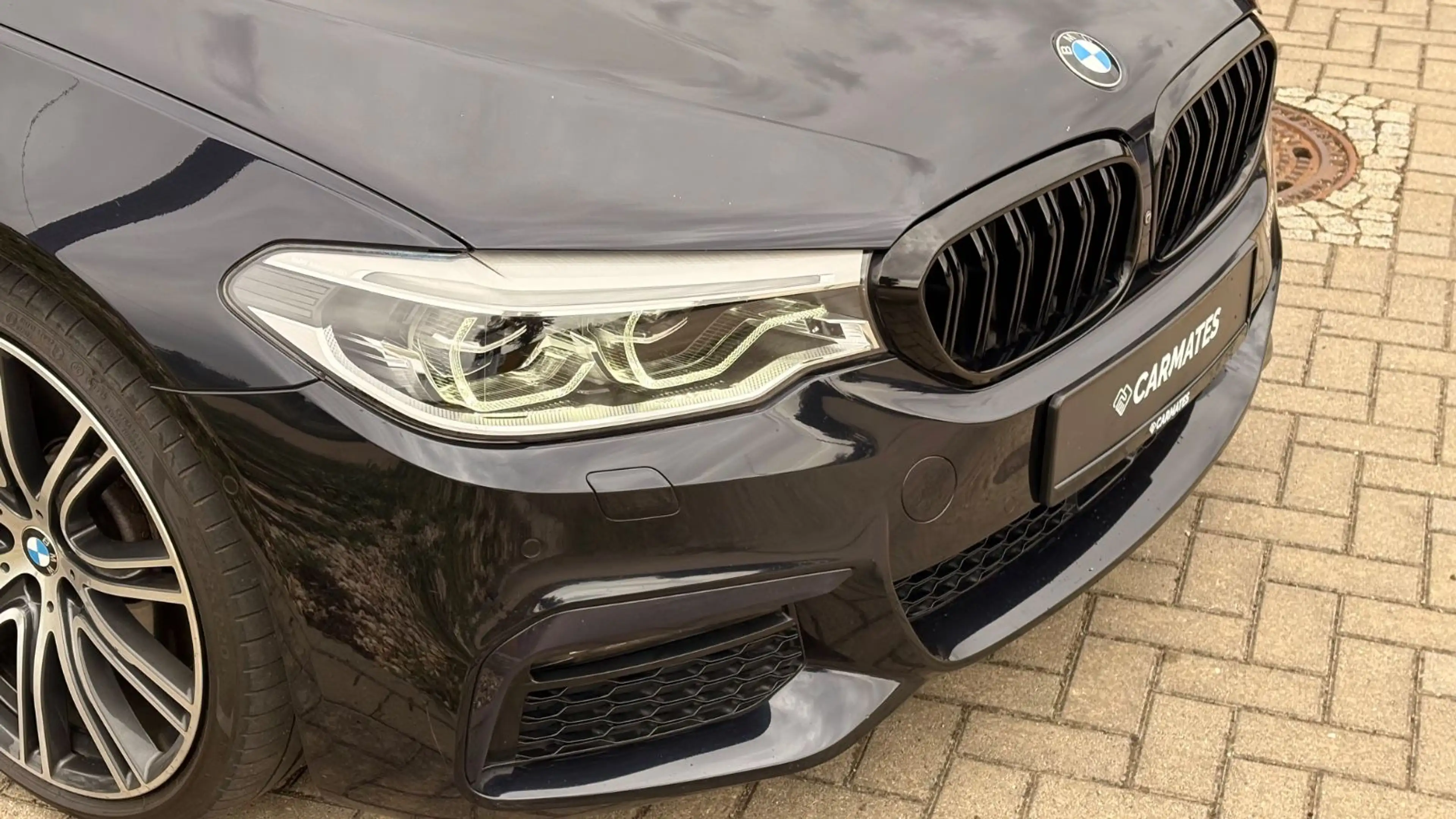 BMW 540 i Touring xDrive M Sport B&W Massage 360° — photo 4