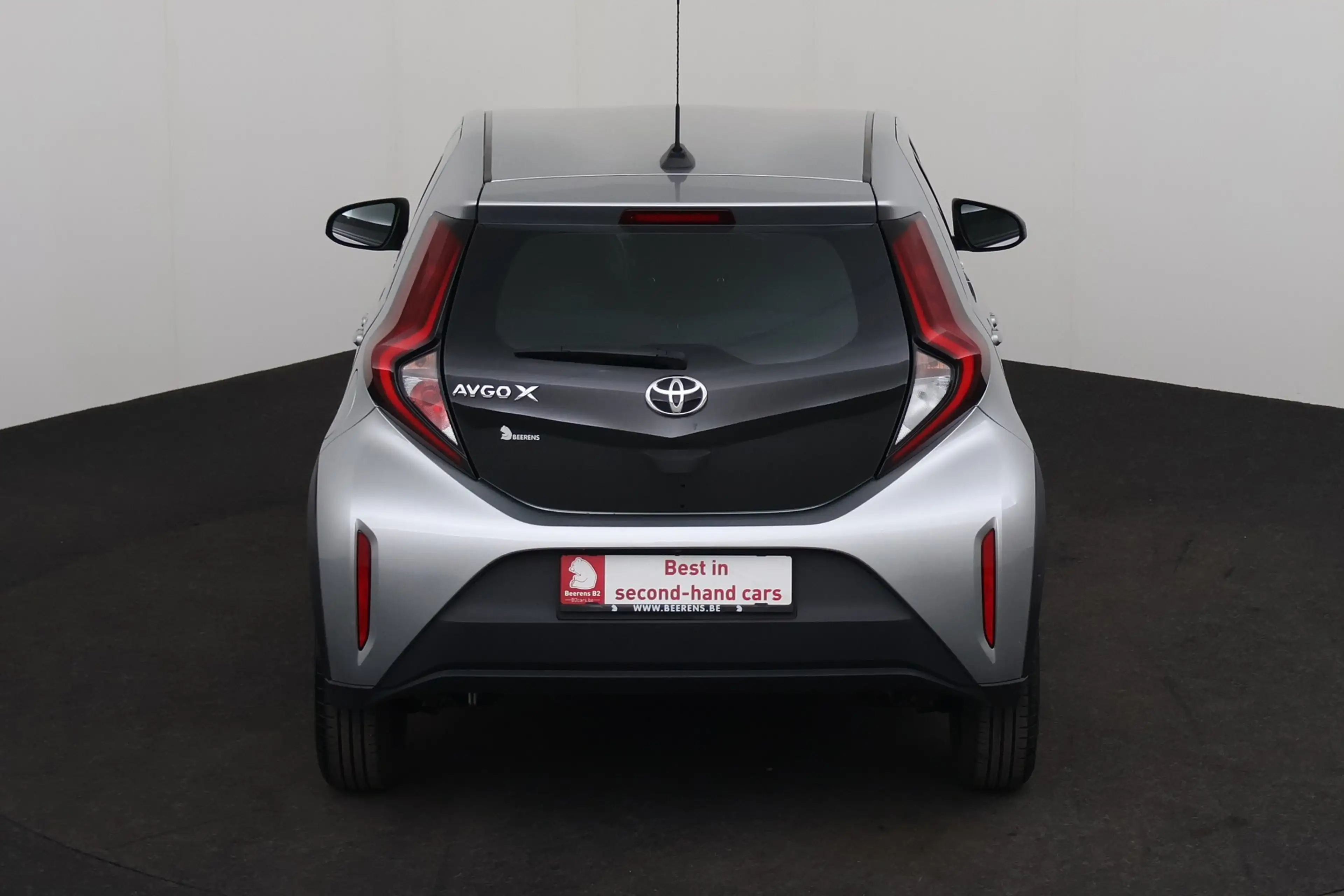 Toyota Aygo X 1.0i X-PLAY CVT CVT + A/T + CAMERA + CRUISE + AIR — photo 6