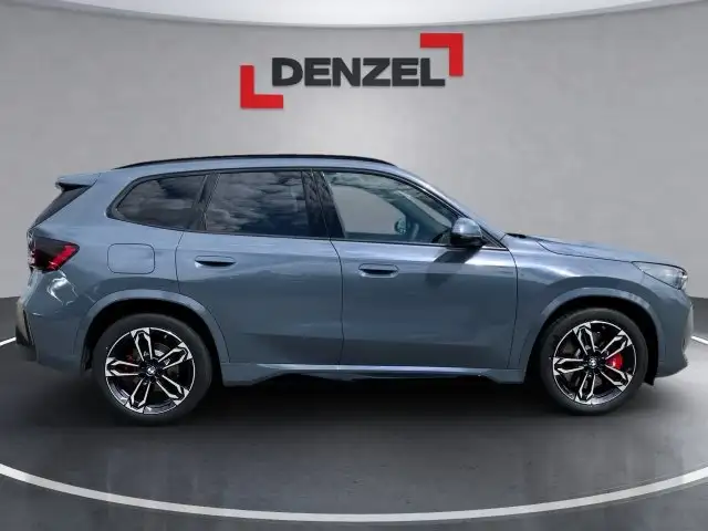 BMW X1 sDrive18d U11 B47 Ansicht 5