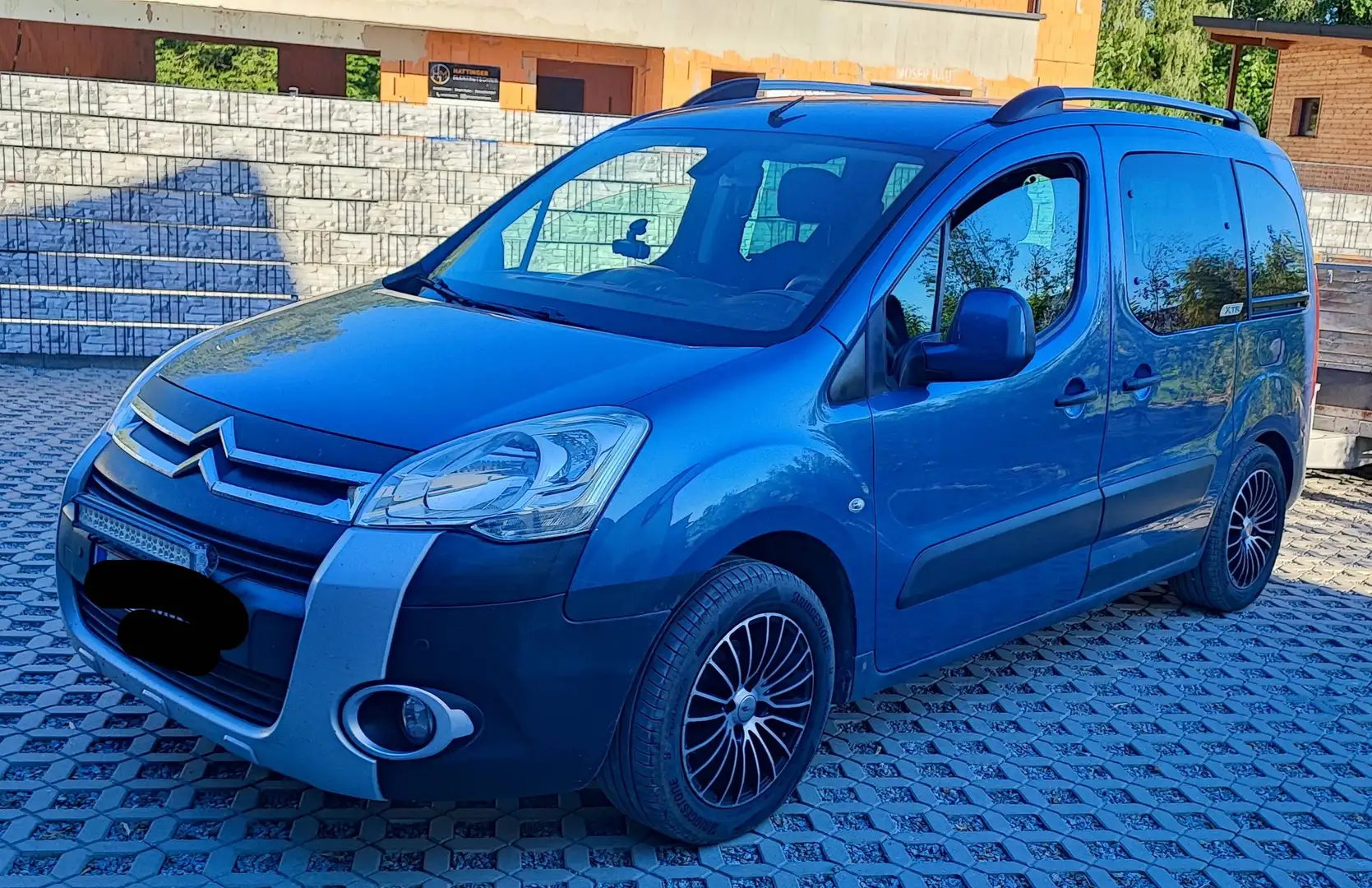Citroen Berlingo Berlingo 1,6 HDi 90 XTR FAP XTR Blau - 1