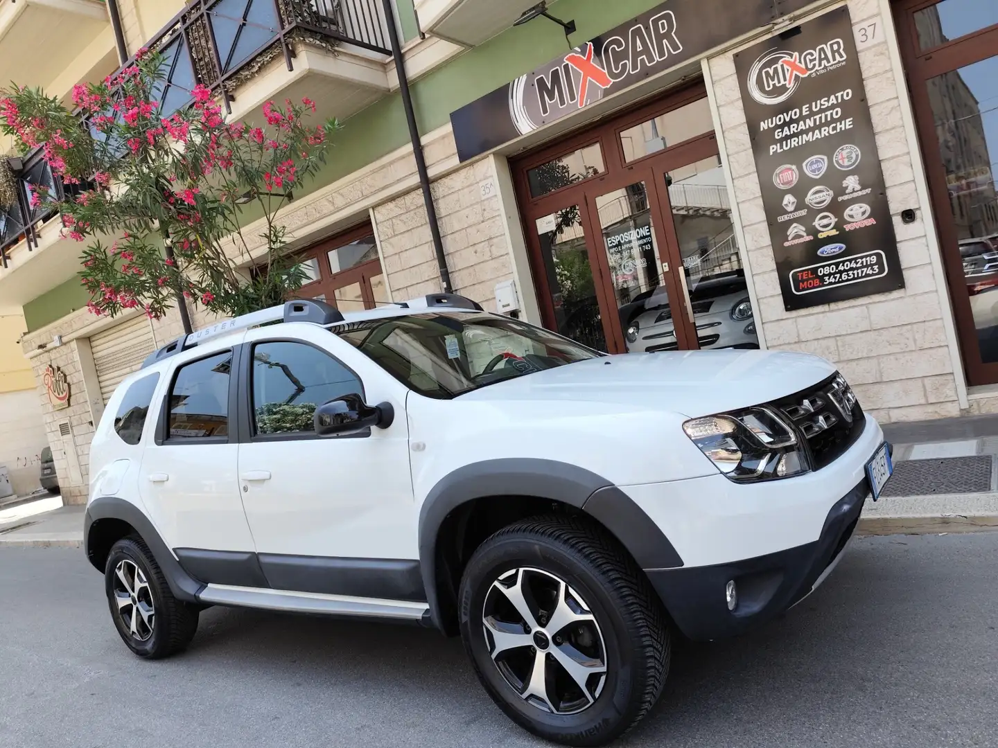 Dacia Duster 1.6 115 CV S&S 4x2 GPL Speciale Brave Bianco - 1
