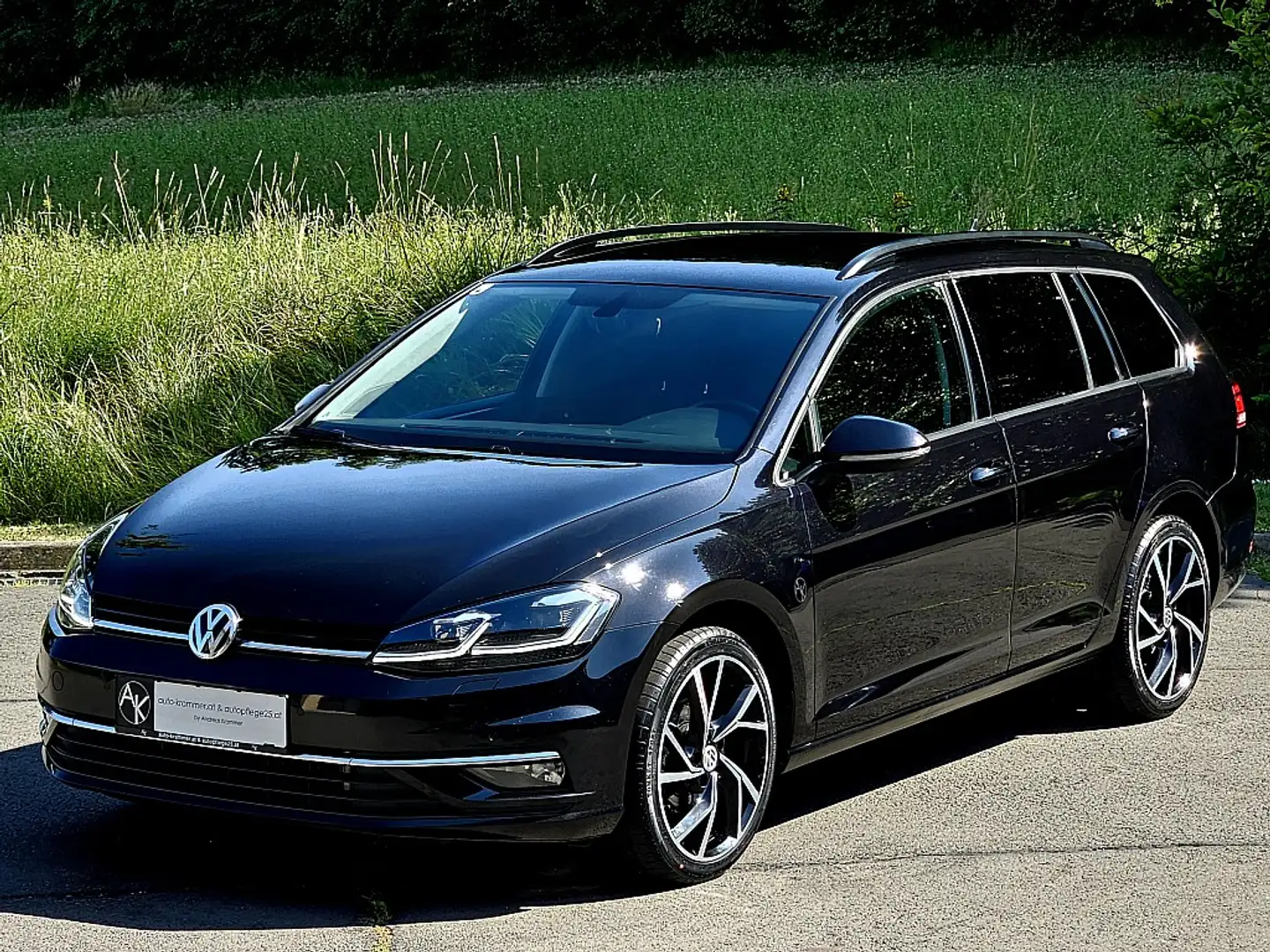 Volkswagen Golf Variant Rabbit 1,6 TDI  *VIRTUAL SITZH KAMERA 18" AHK A... Schwarz - 2