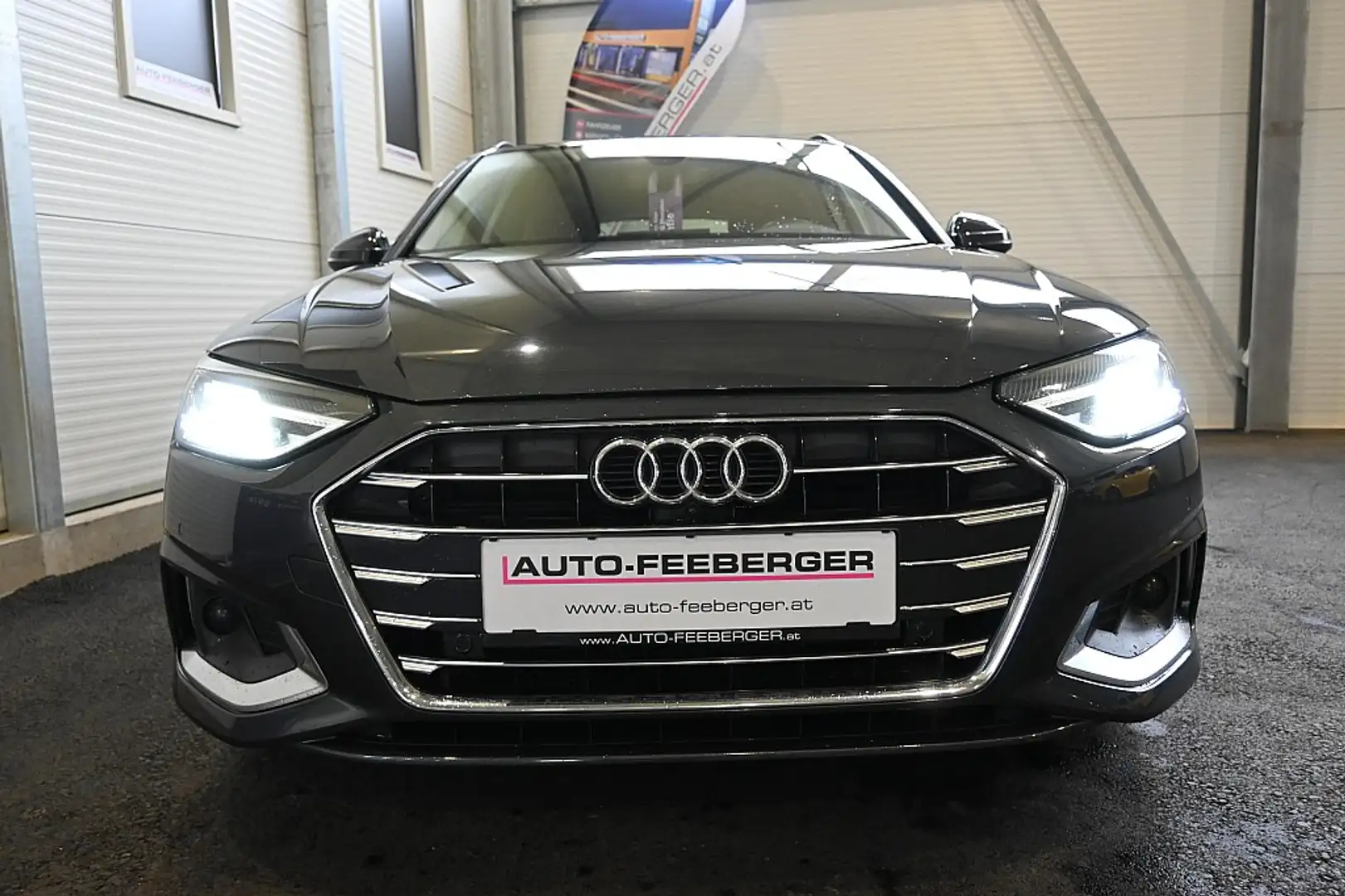 Audi A4 35 TDI Avant advanced S-tronic LED,NAVI,ASSISTE... Grijs - 2